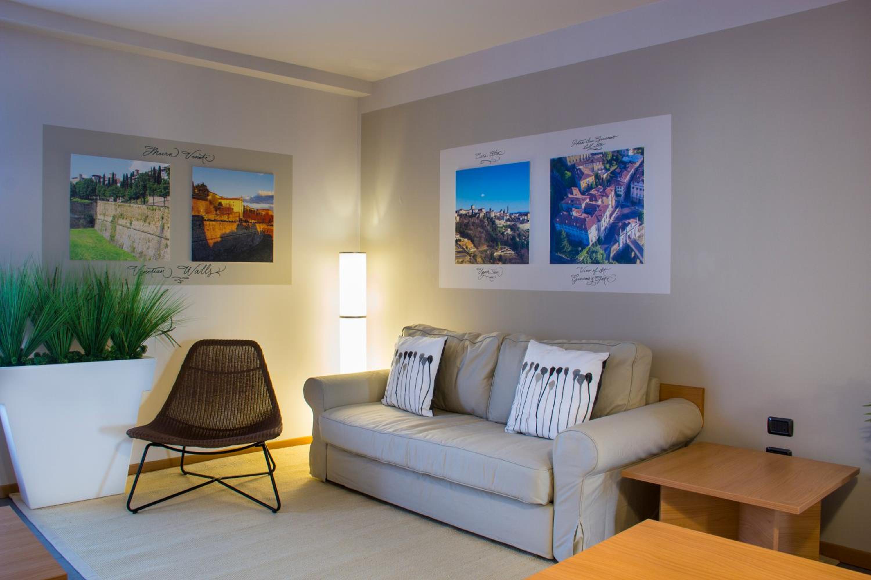 Apartment photo 3