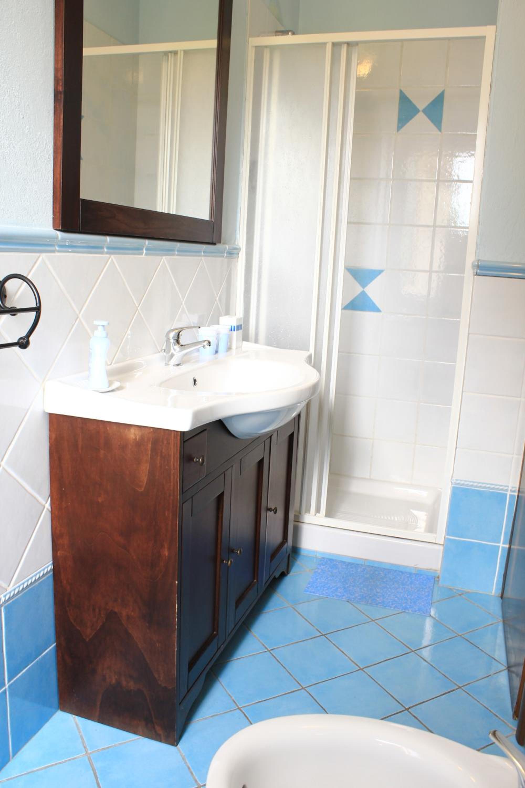 Double Room with Panoramic View - Photo 4