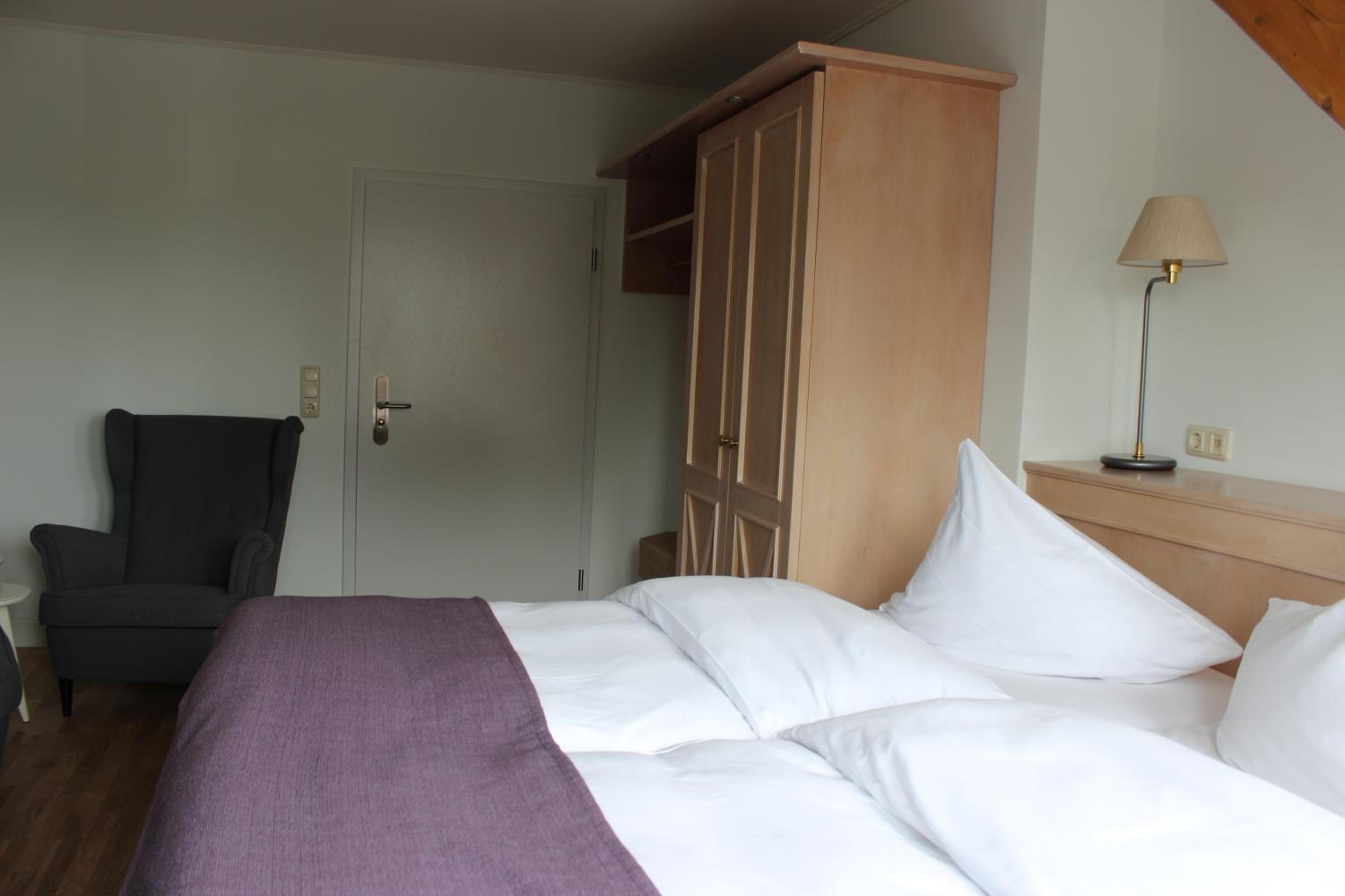 Single Room photo 1