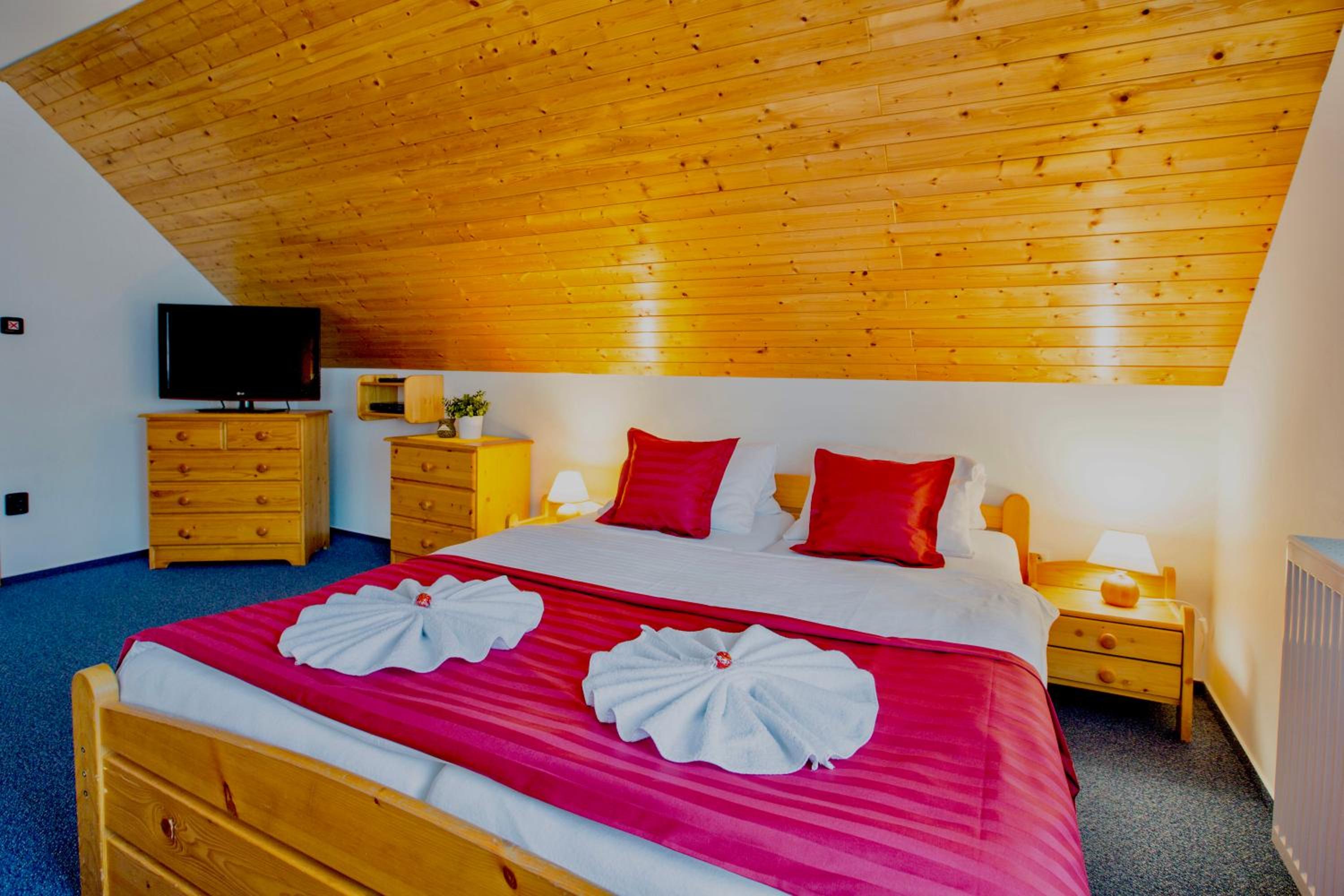 Two-Bedroom Suite photo 1