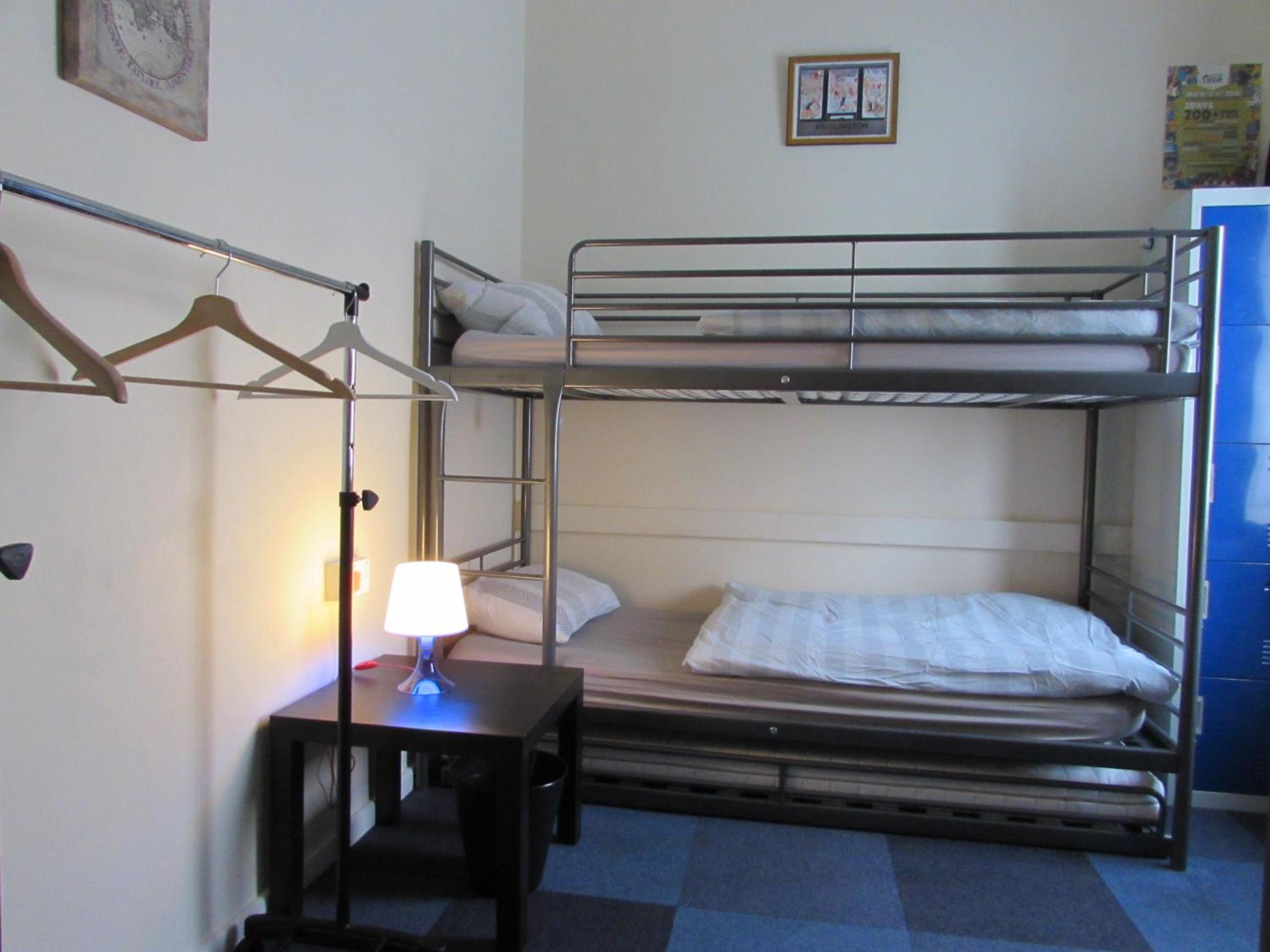 Bed in 4-Bed Dormitory Room photo 1
