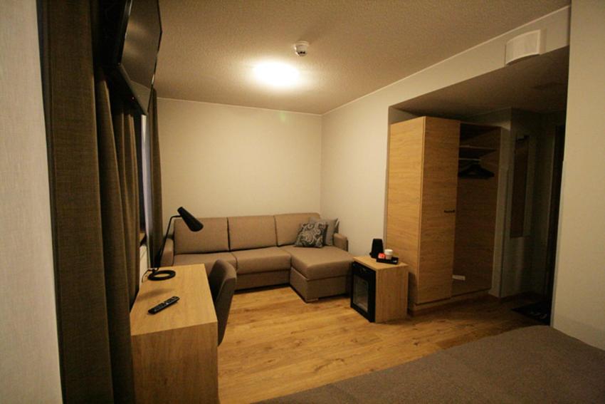 Standard Quadruple Room - Photo 9