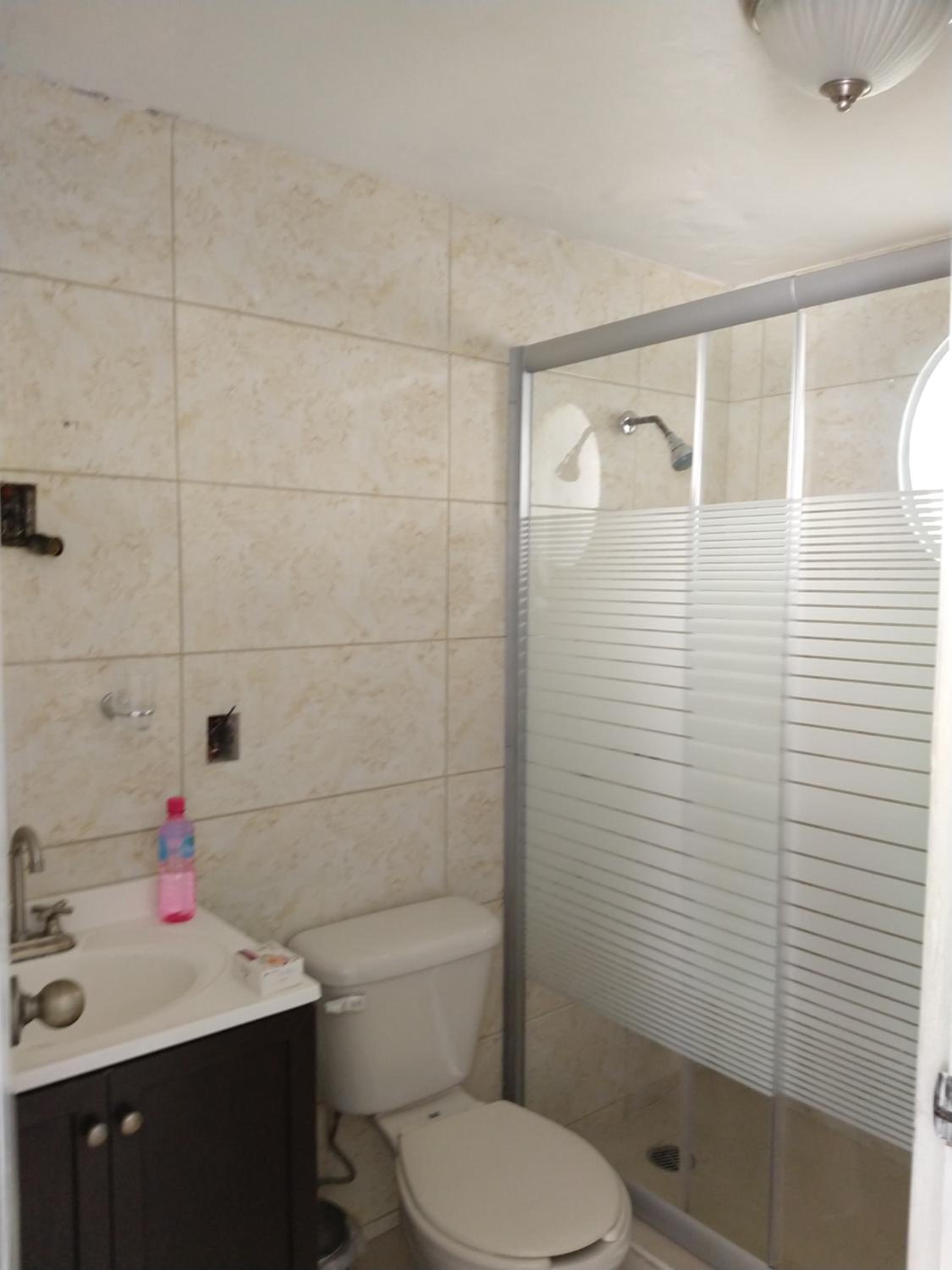 Double Room with Two Double Beds - Photo 10