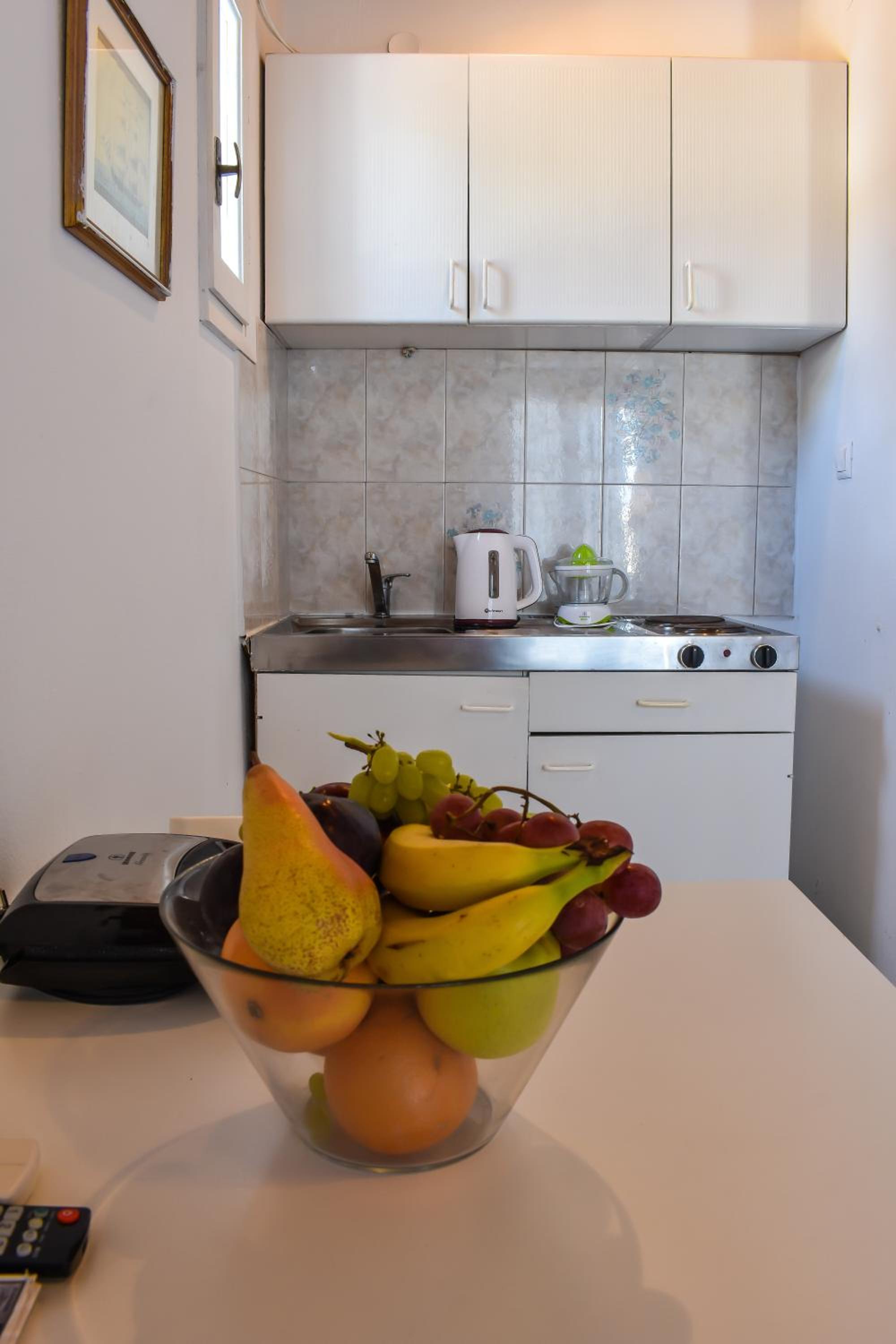 Apartment with private balcony and sunset view photo 2
