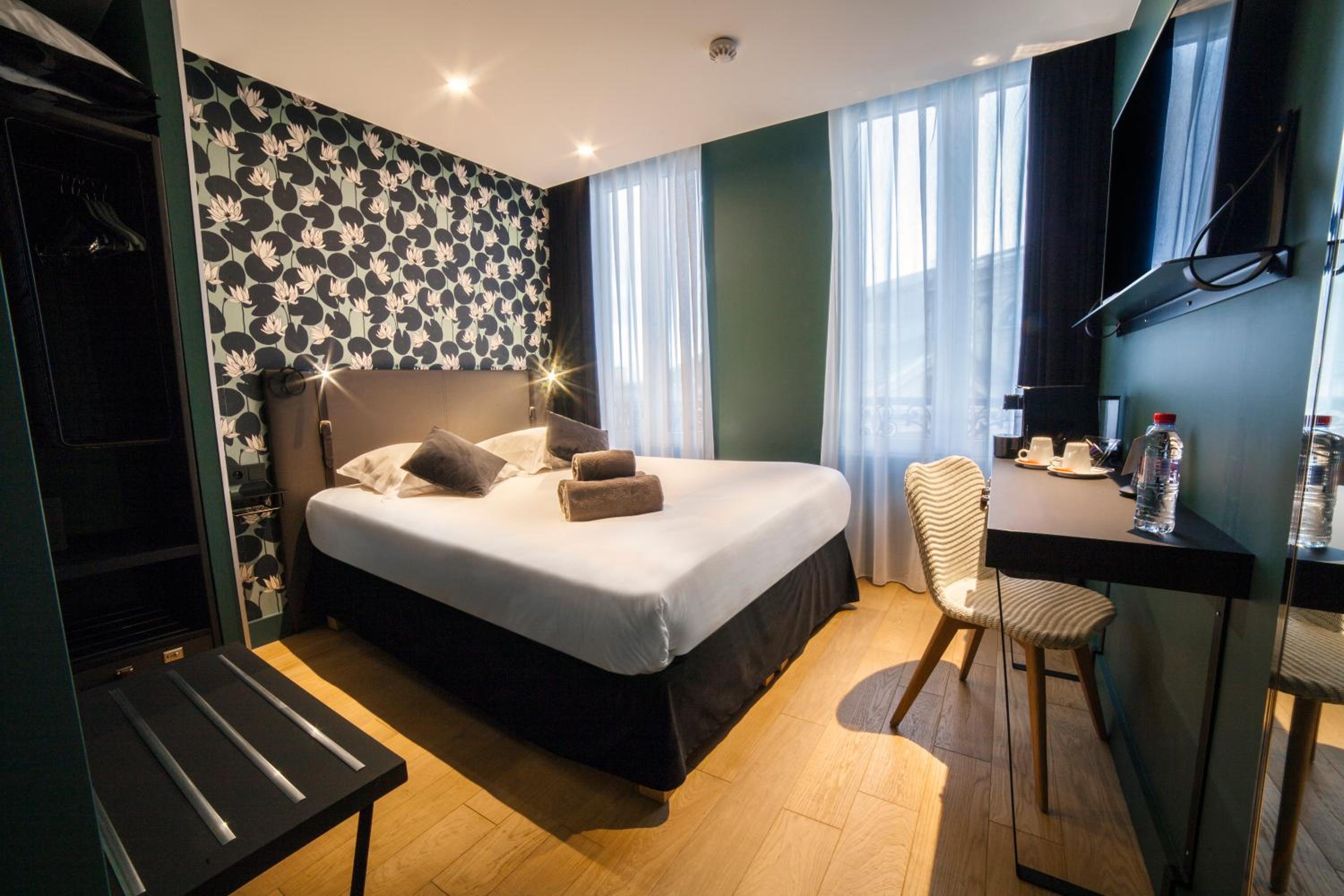 Superior Double Room - Photo 1