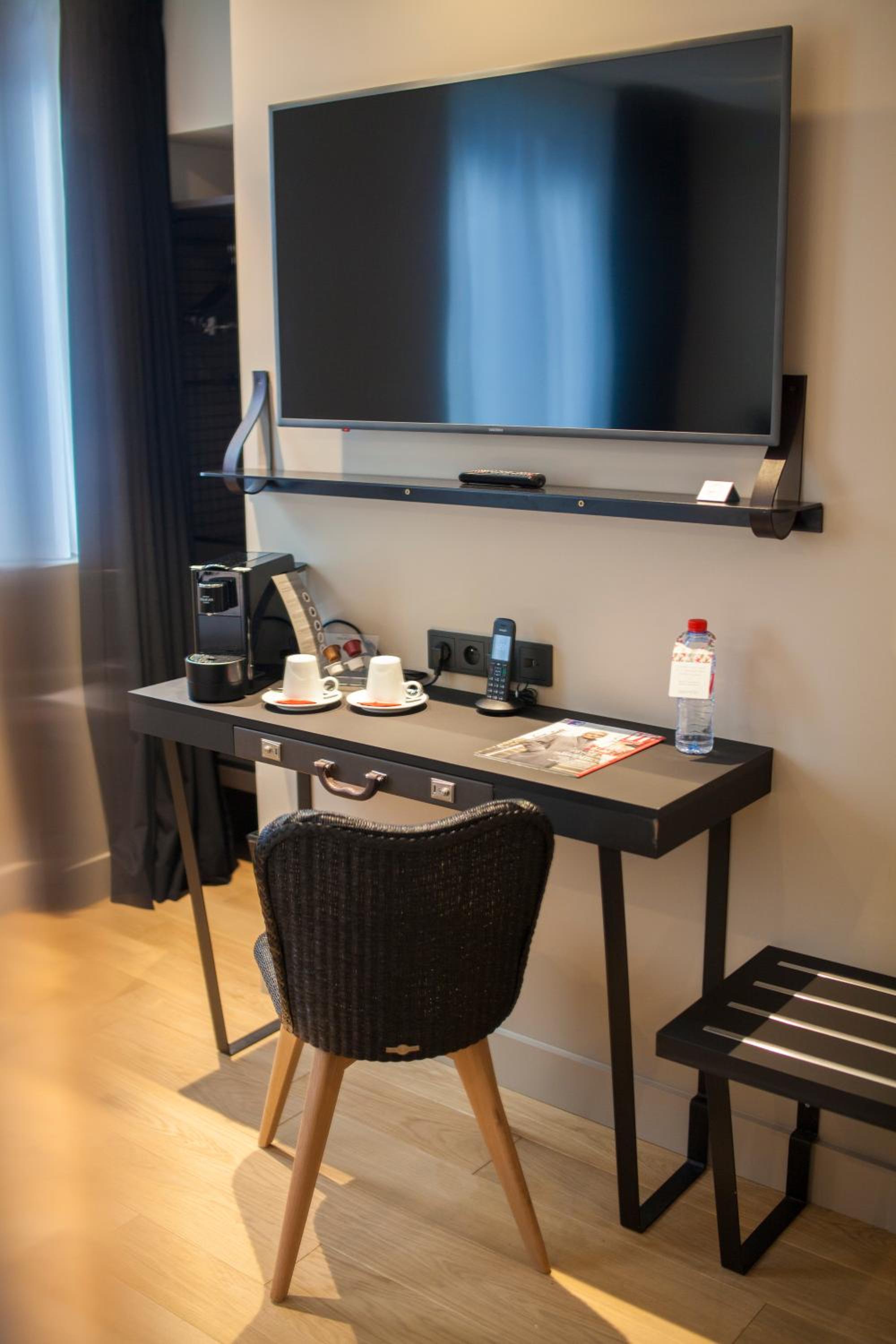 Superior Double Room - Photo 3