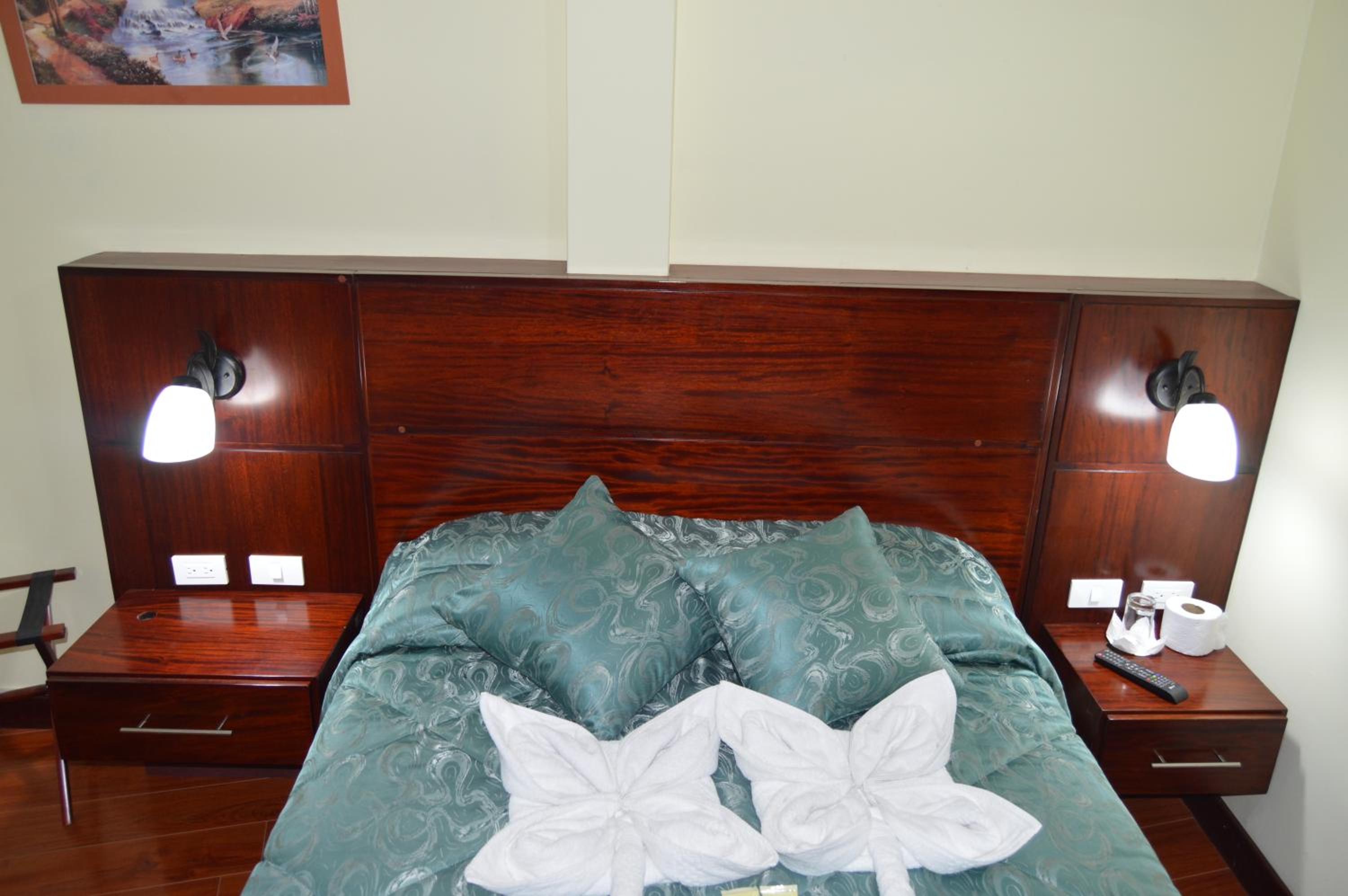 Double Room with Private Bathroom photo 3