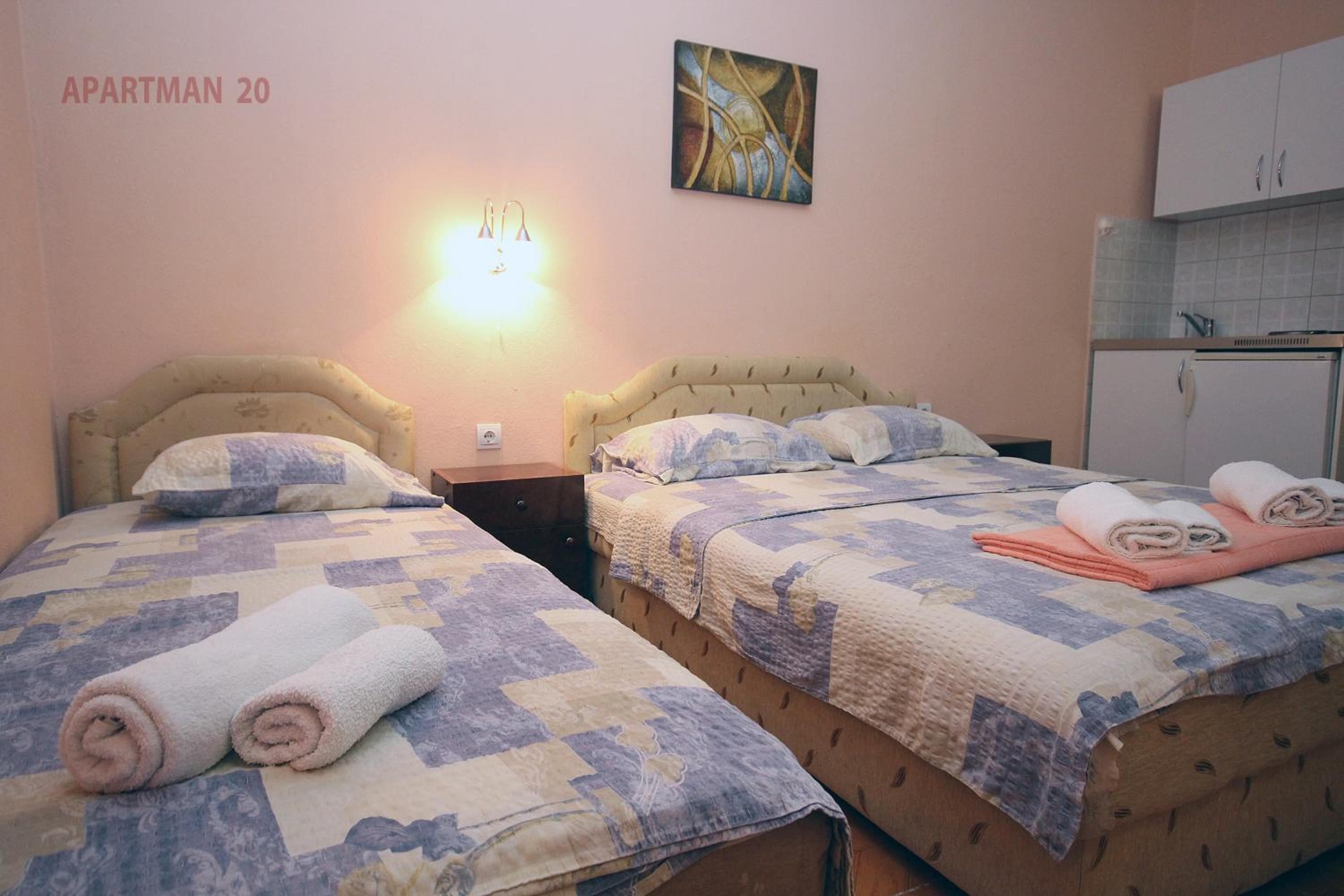 Studio Apartment photo 1