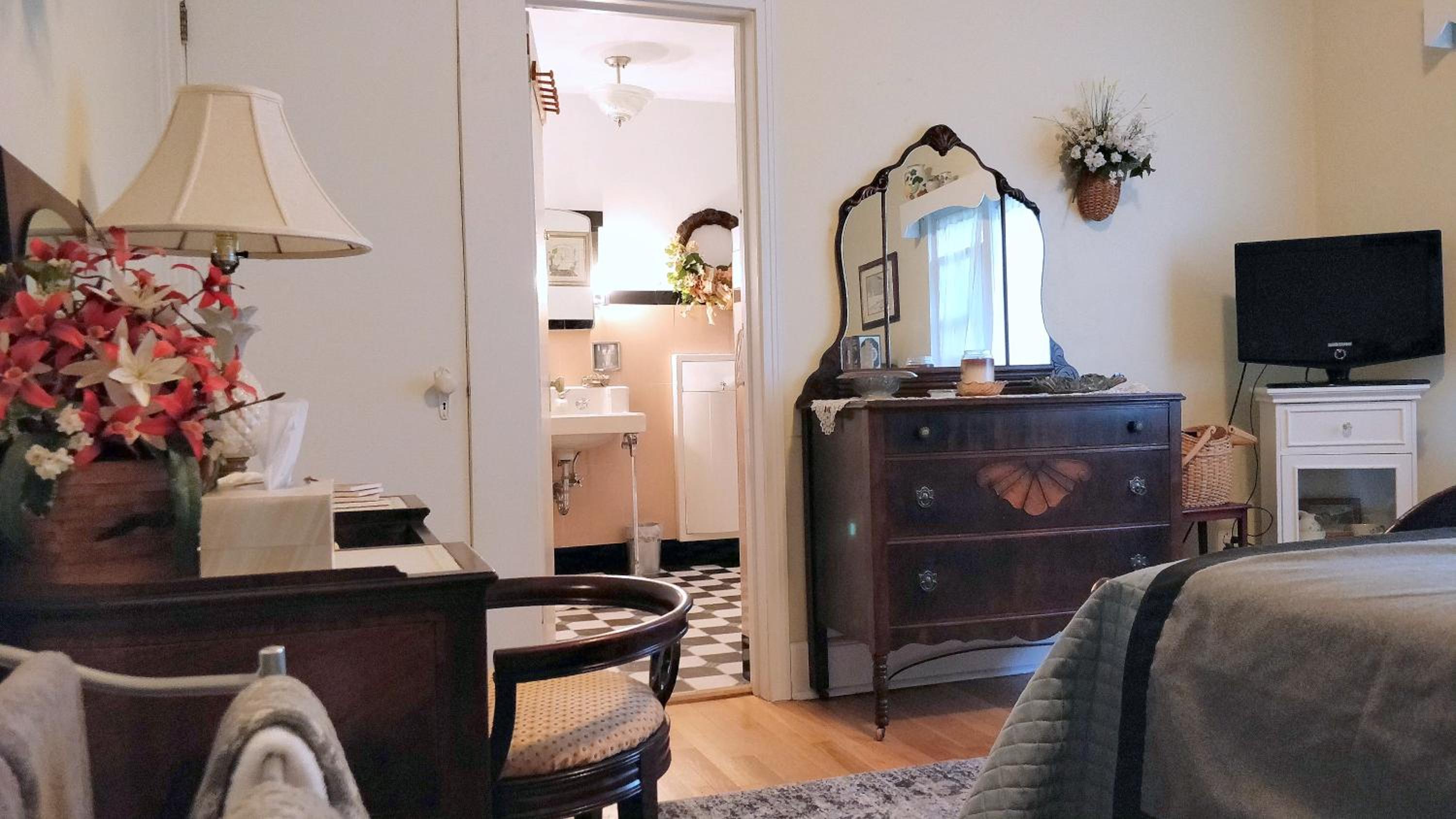 Deluxe Queen Room photo 1