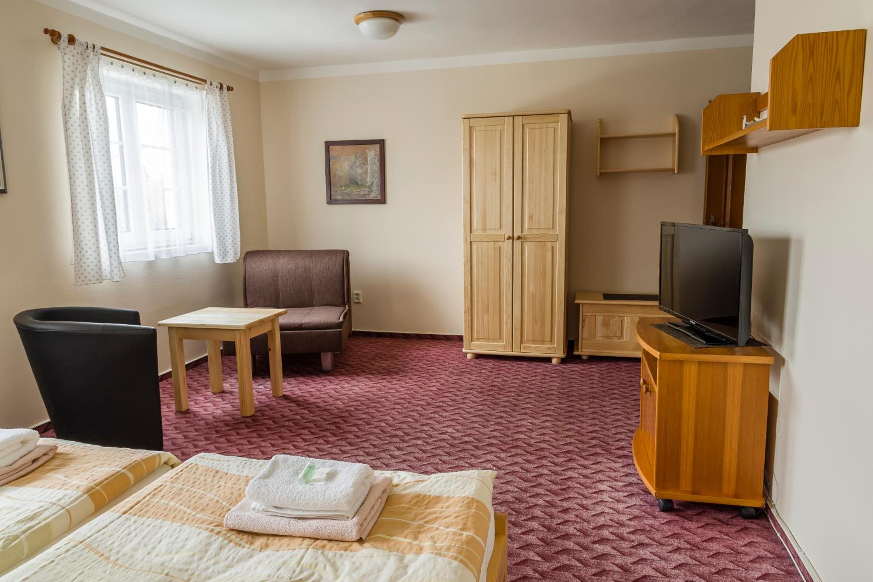 Triple Room photo 2