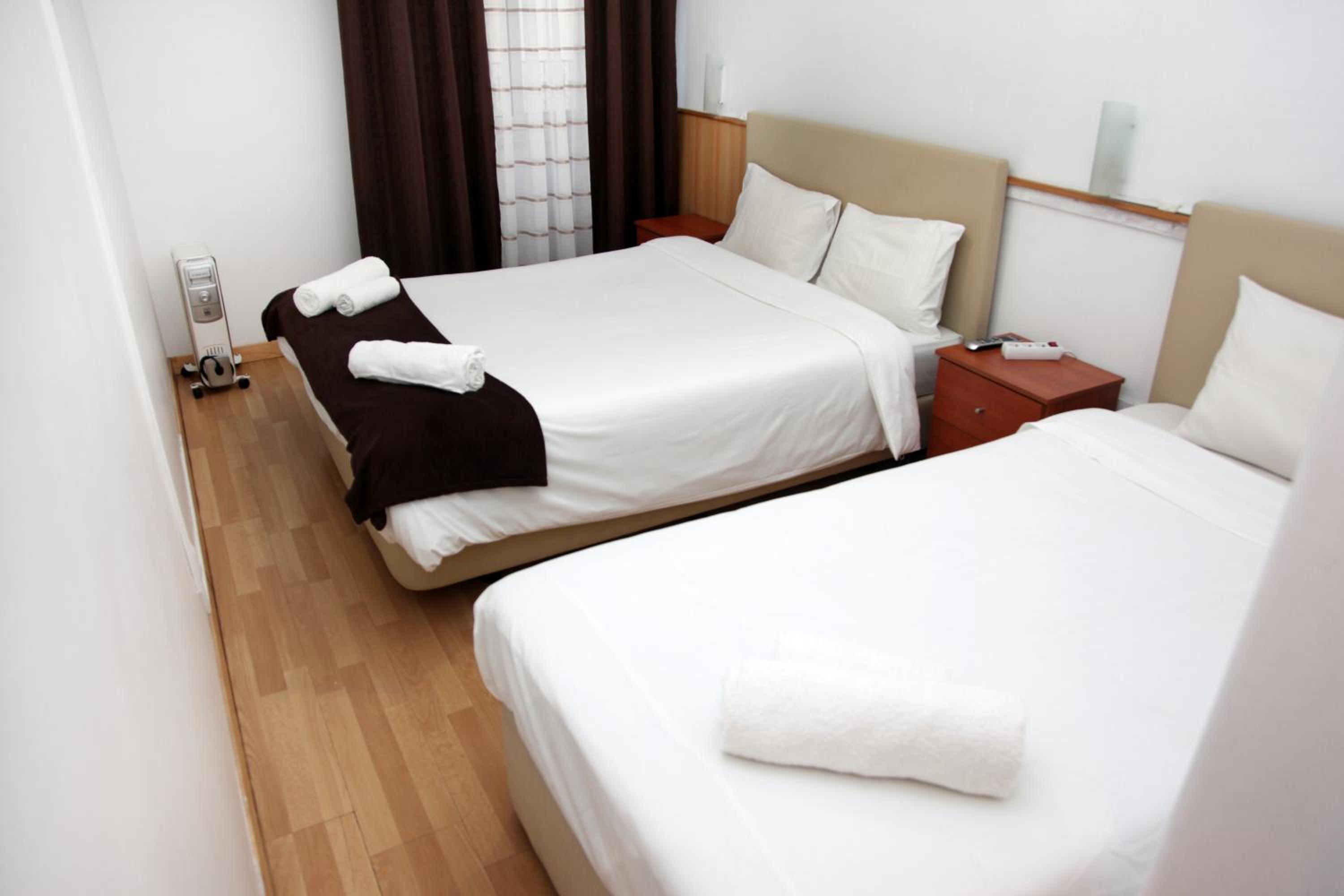 Triple Room - Photo 3