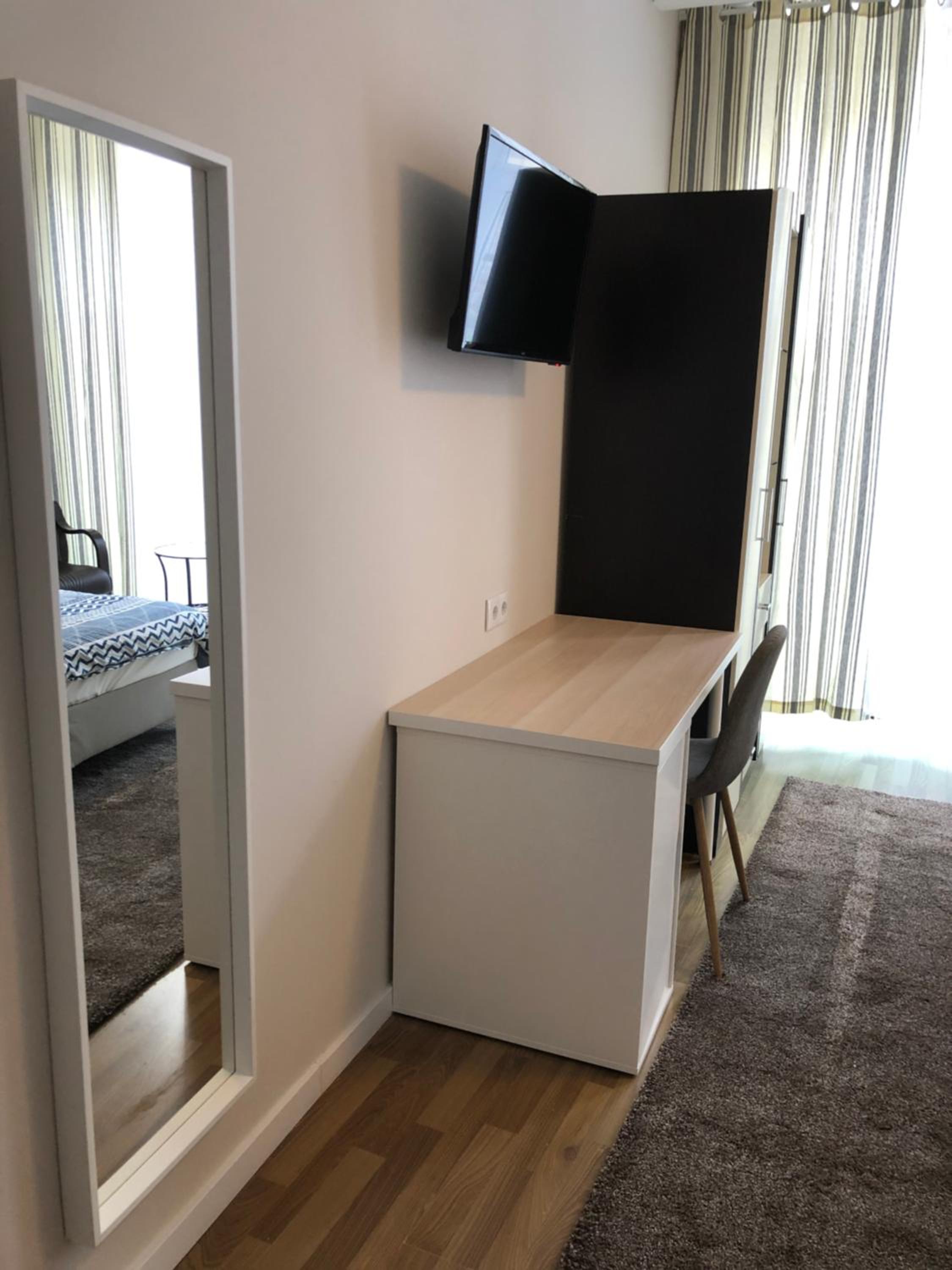 Double or Twin Room with Balcony - Photo 7