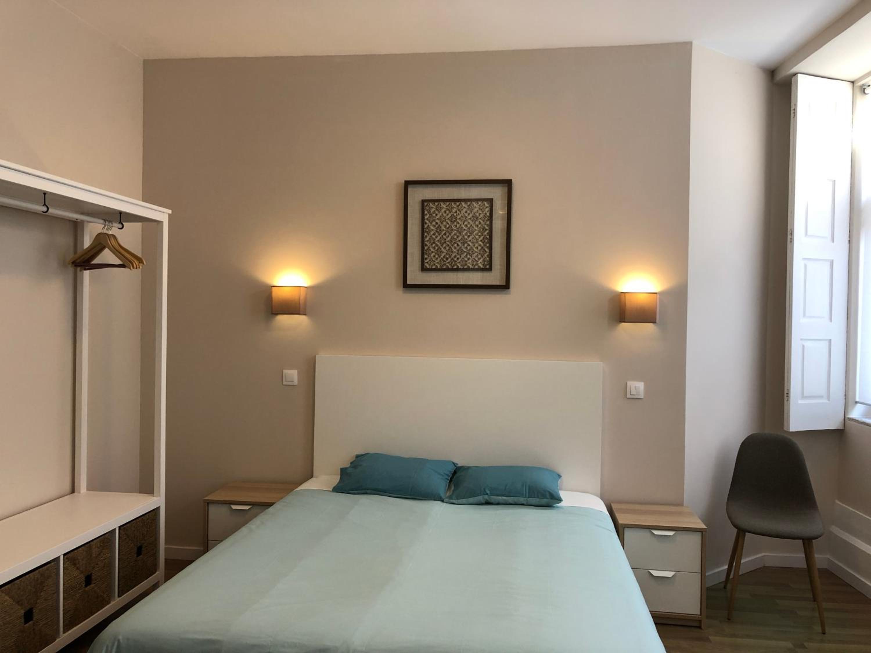 Deluxe Double Room with Extra Bed - Photo 6
