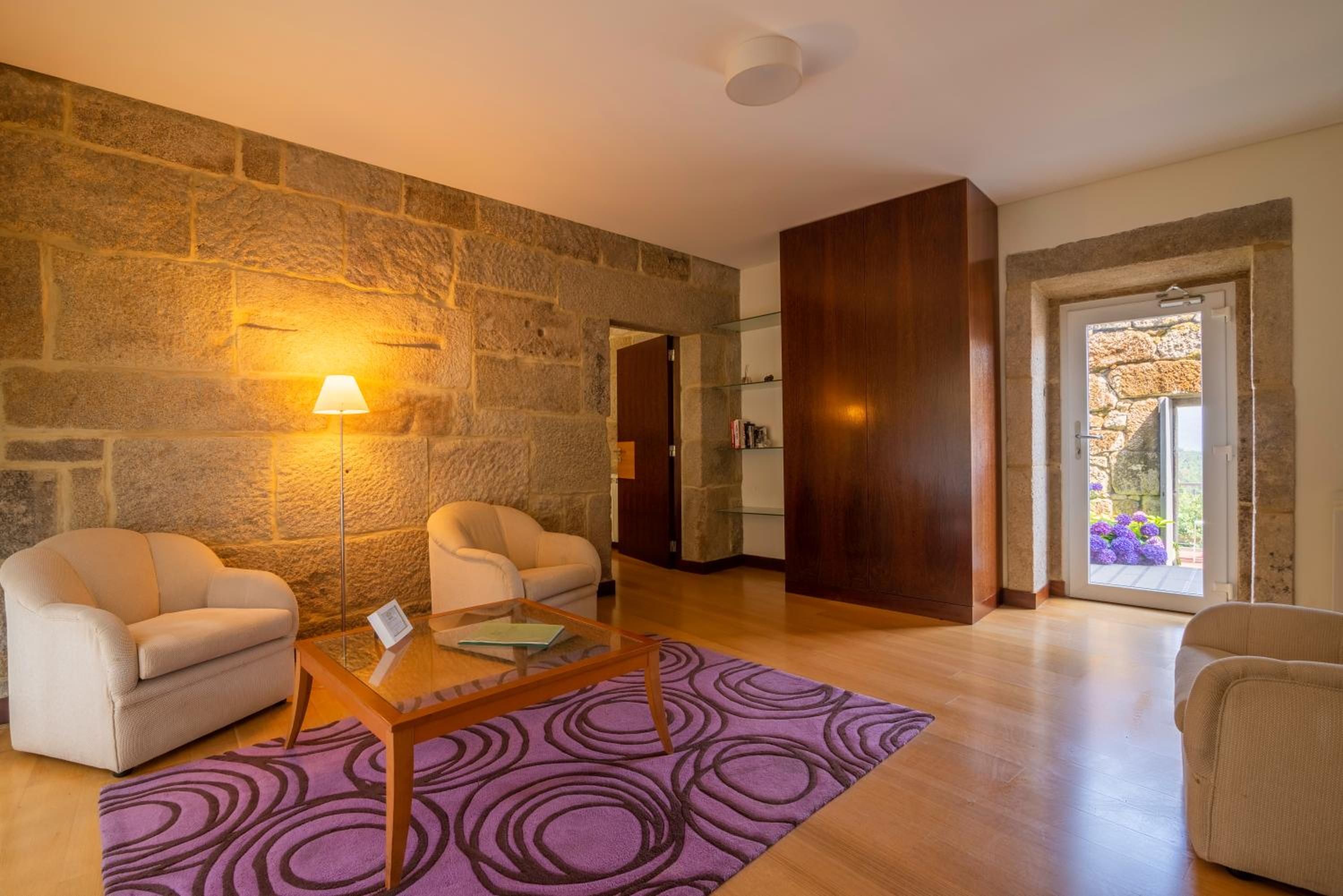 Double or Twin Room photo 2