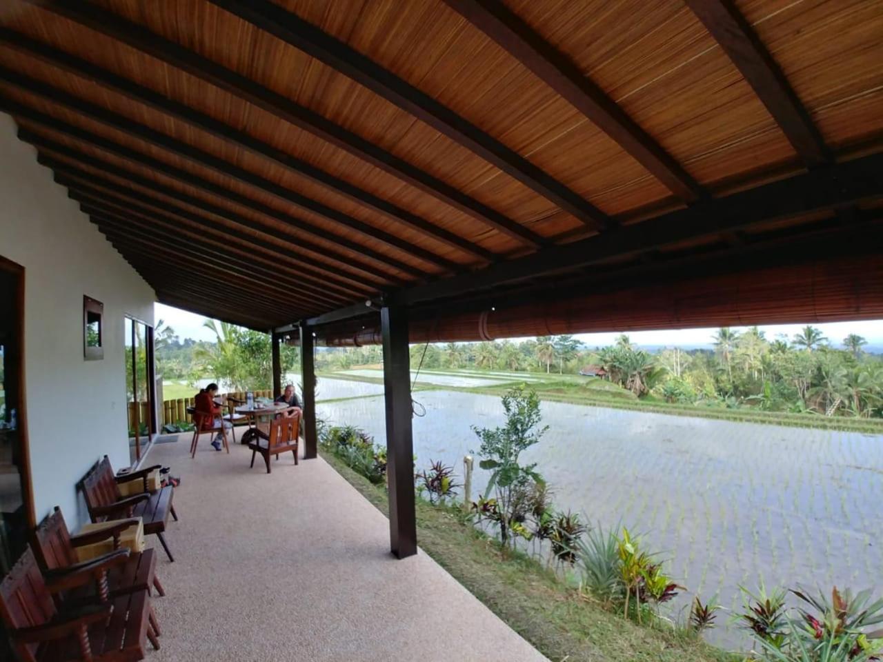 Apartment with Mountain View - Photo 24