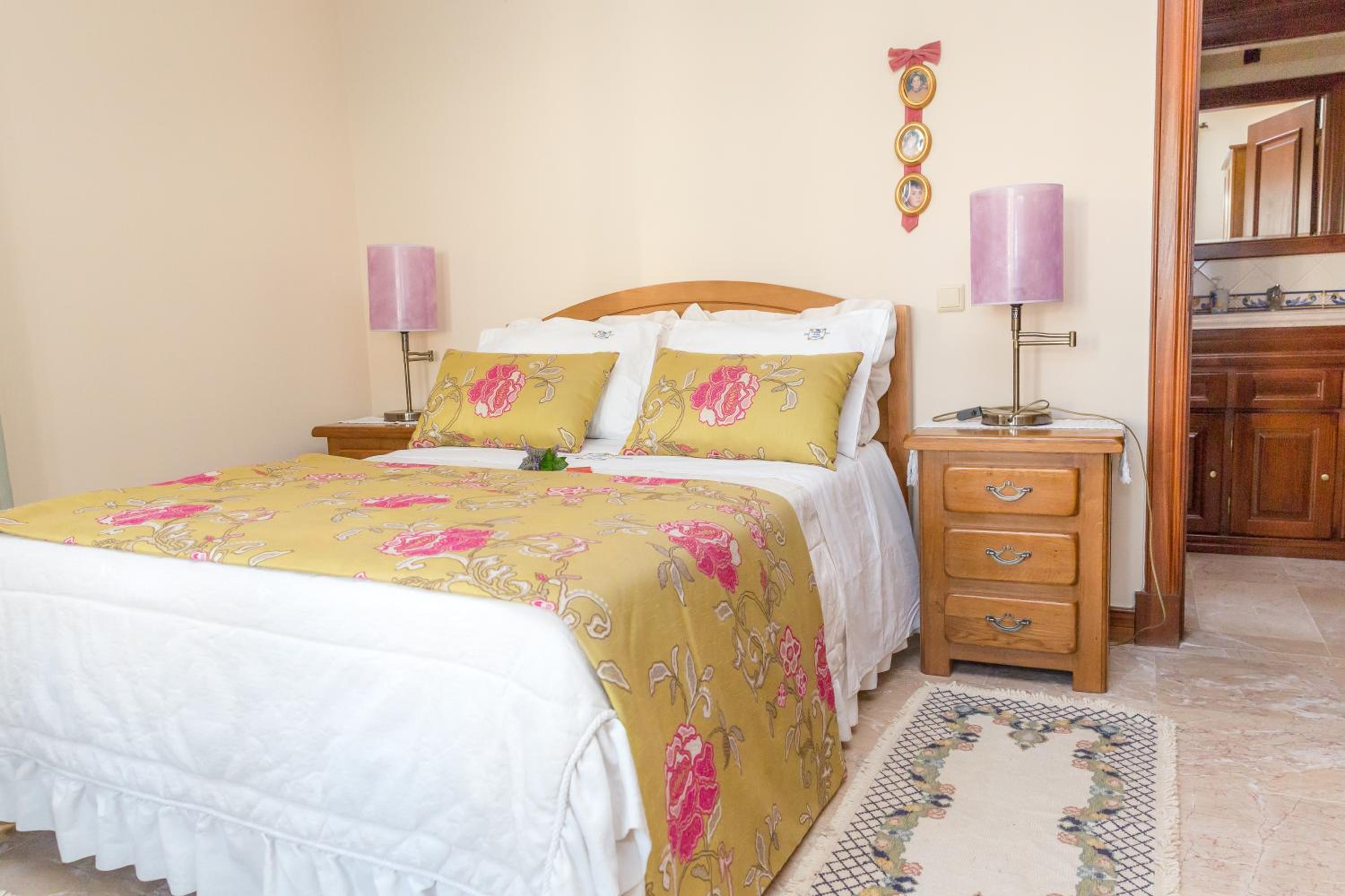 Executive One-Bedroom Suite - Photo 12