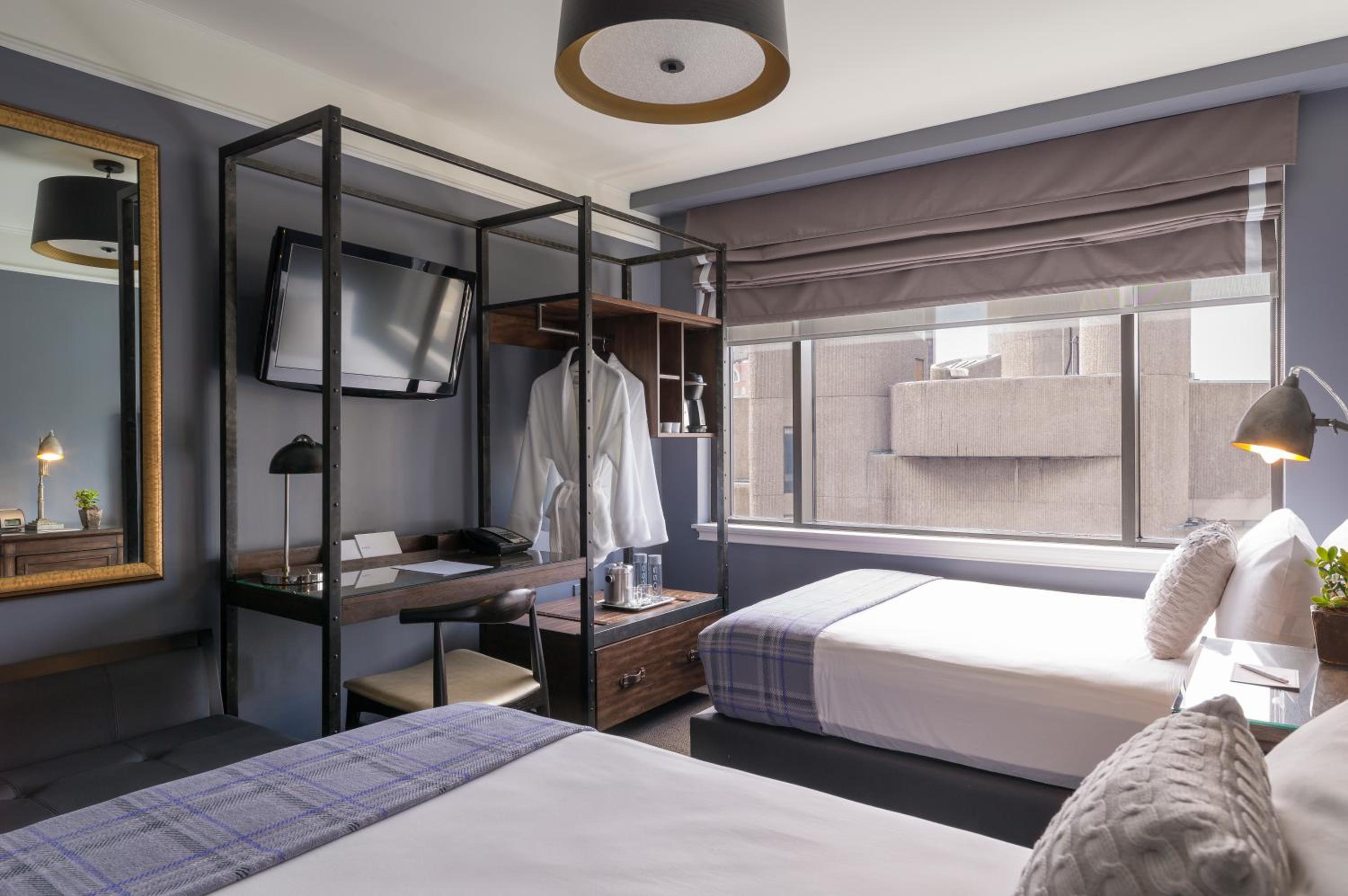 Double Room with Two Double Beds - Photo 1