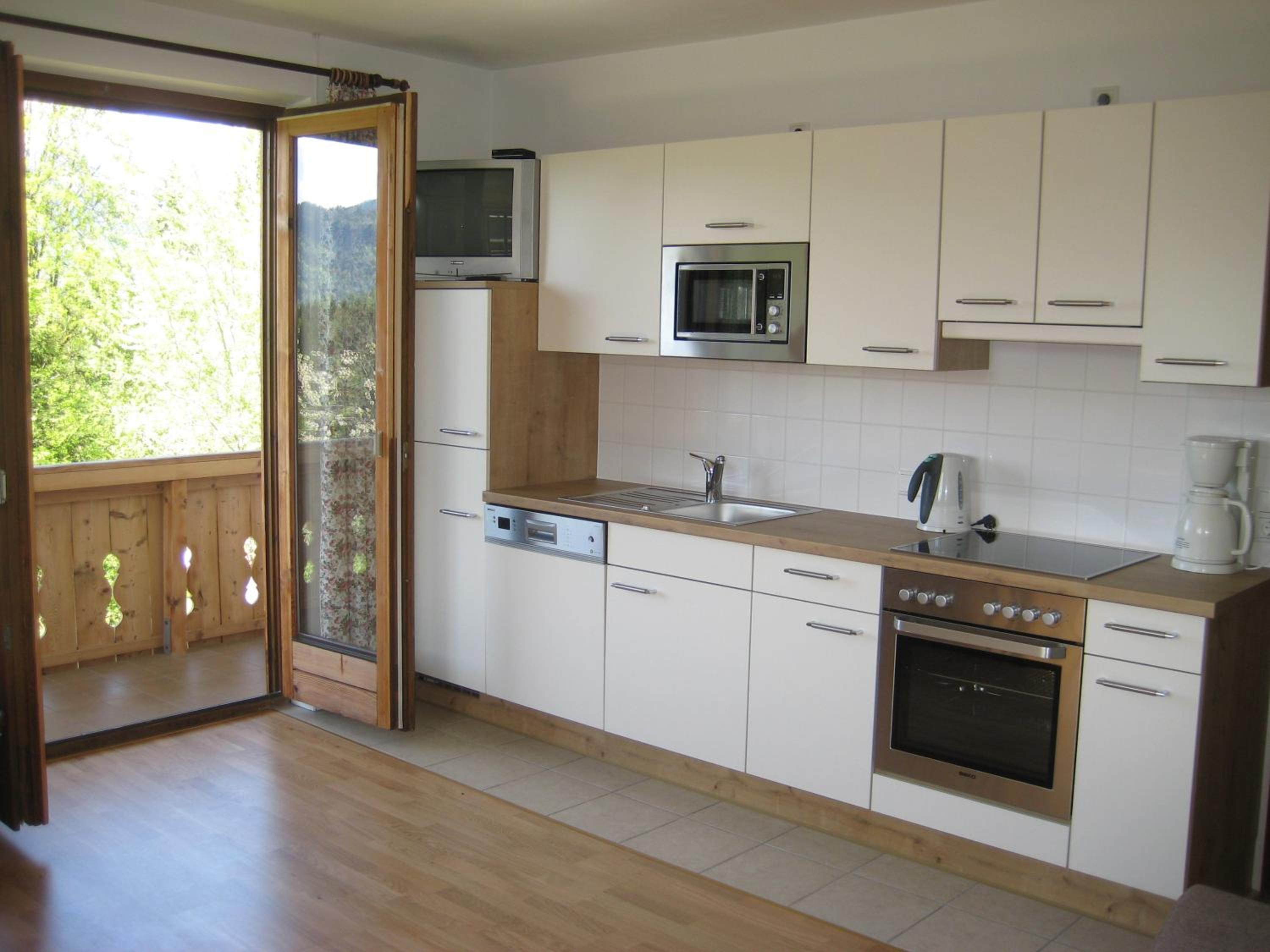 One-Bedroom Apartment with Balcony photo 2