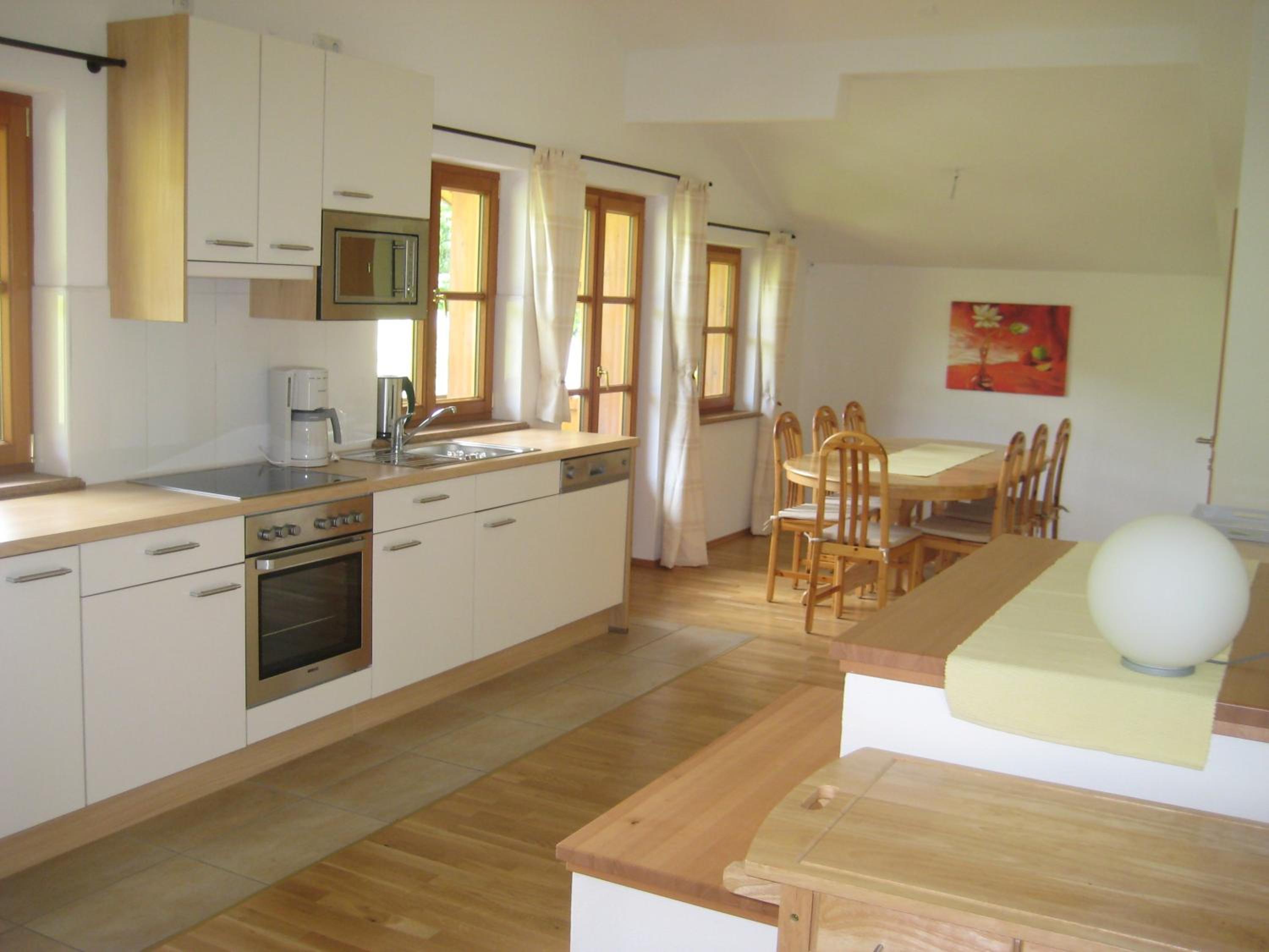 Superior Three-Bedroom Apartment (Annex) photo 2