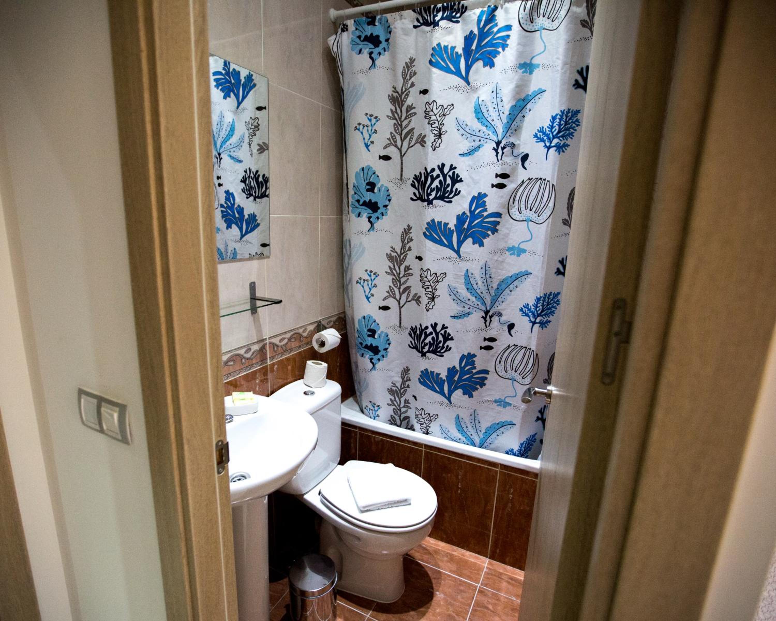 Standard Twin Room photo 2
