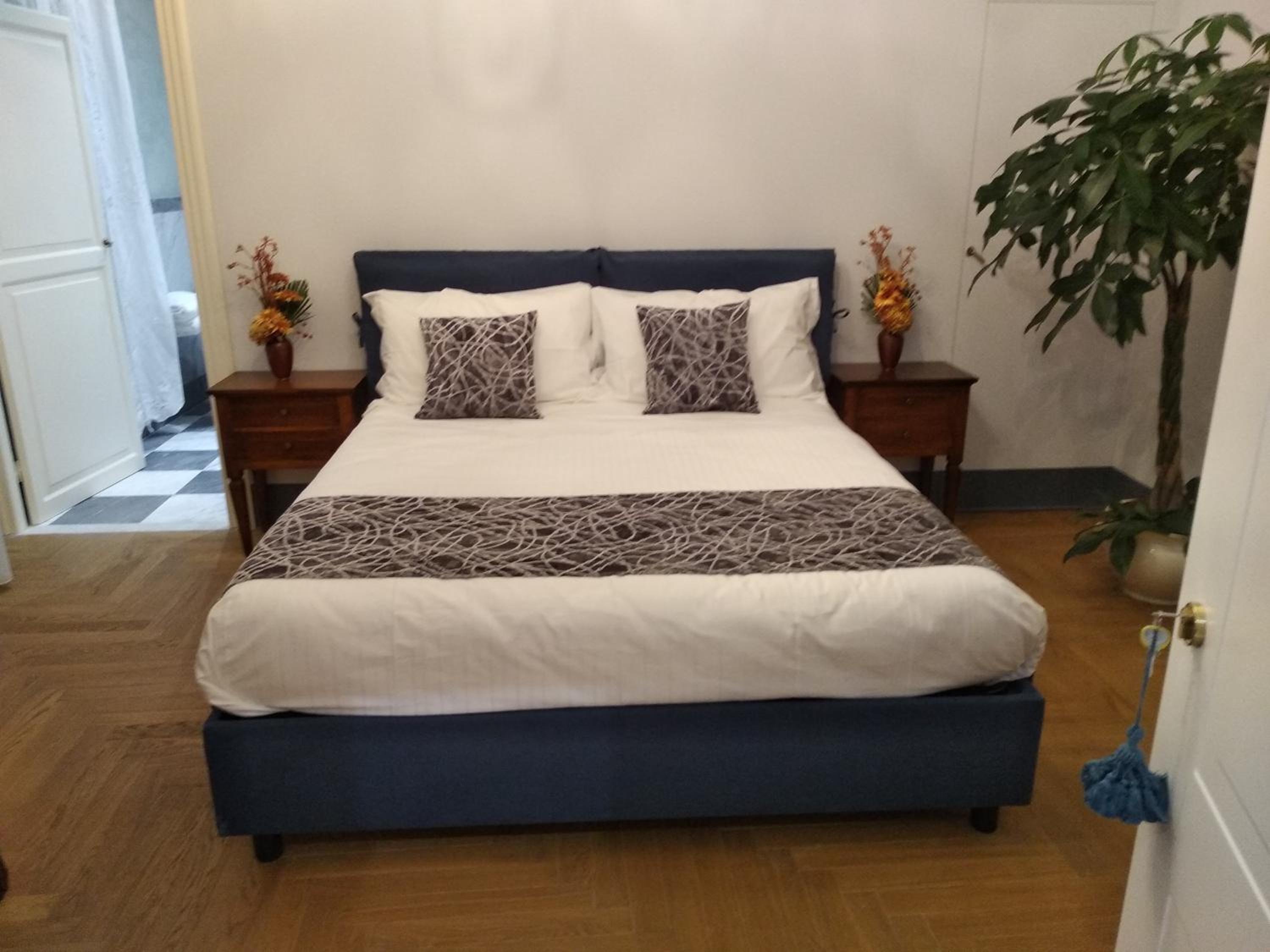 Deluxe Double Room - Photo 2