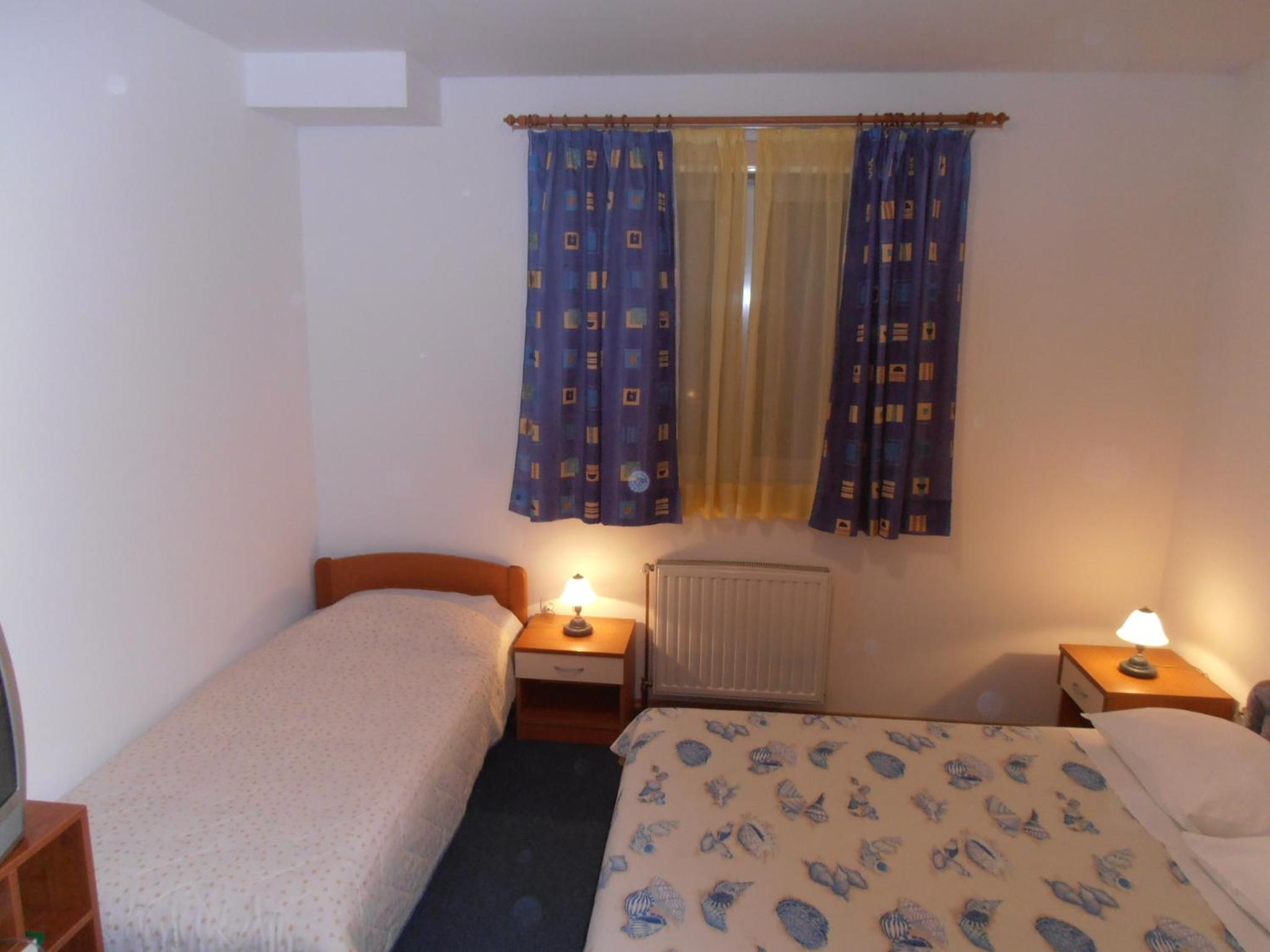 Triple Room - Photo 7