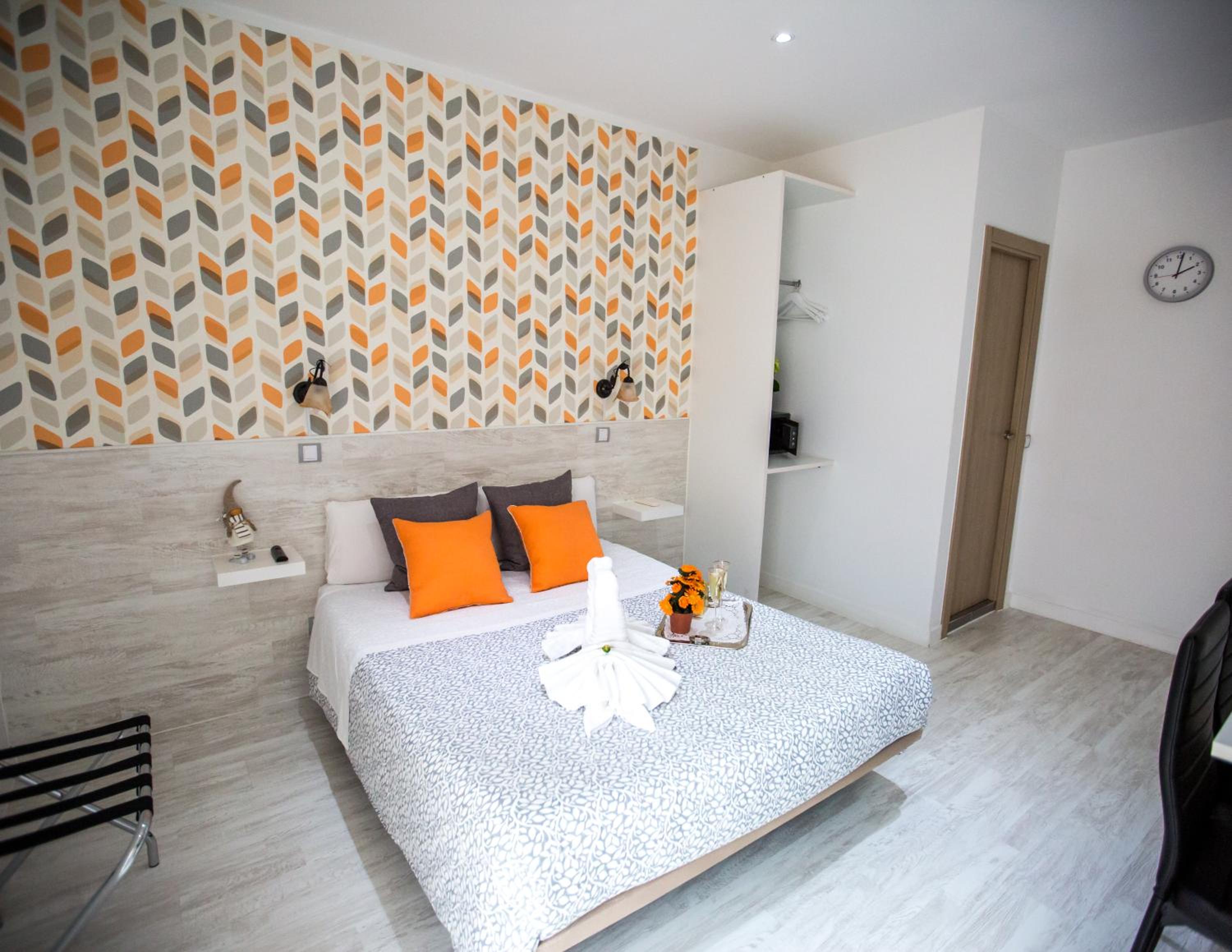 Standard Double Room photo 3
