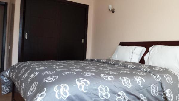 Apartment With Sea View photo 1