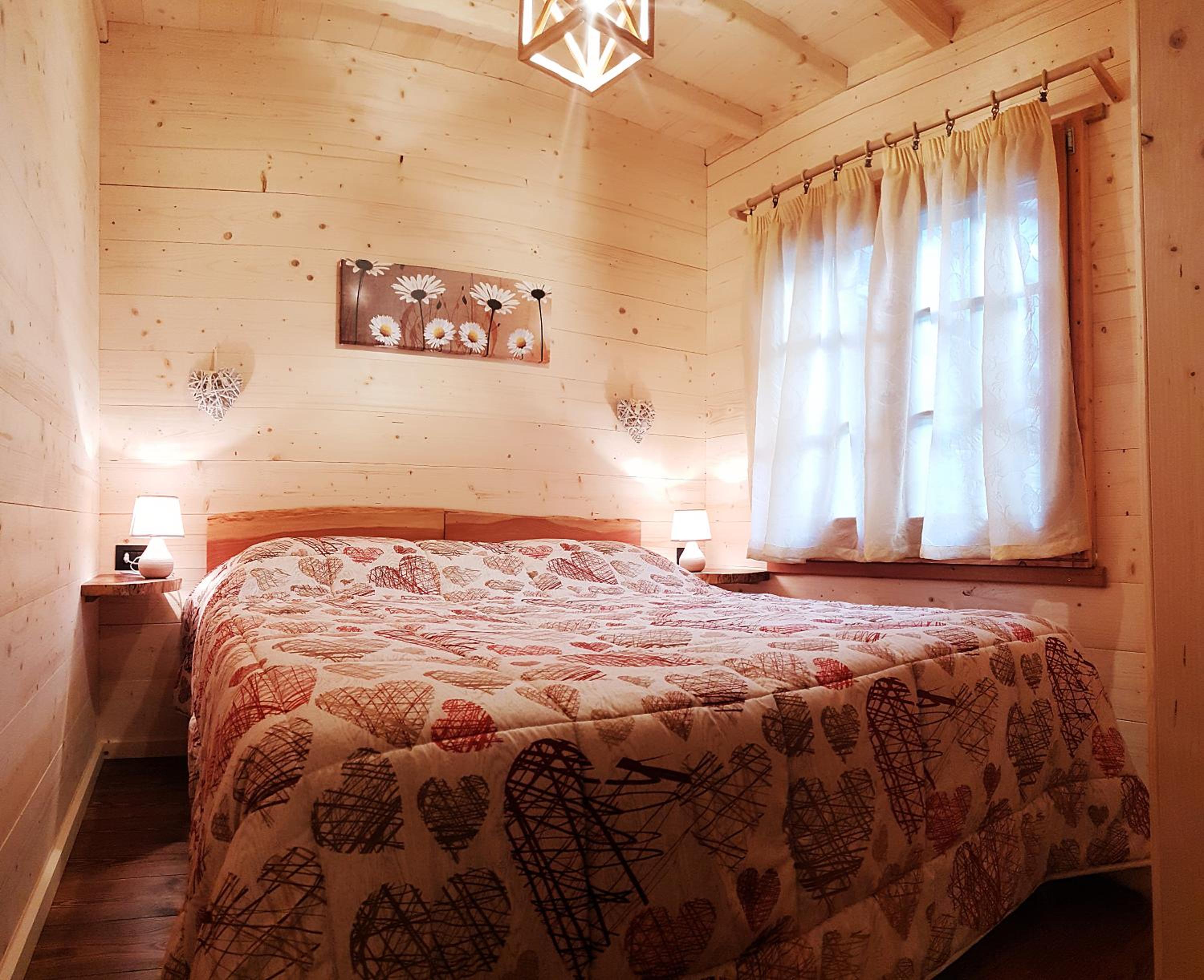 Comfort Quadruple Room with Private External Bathroom - Photo 1