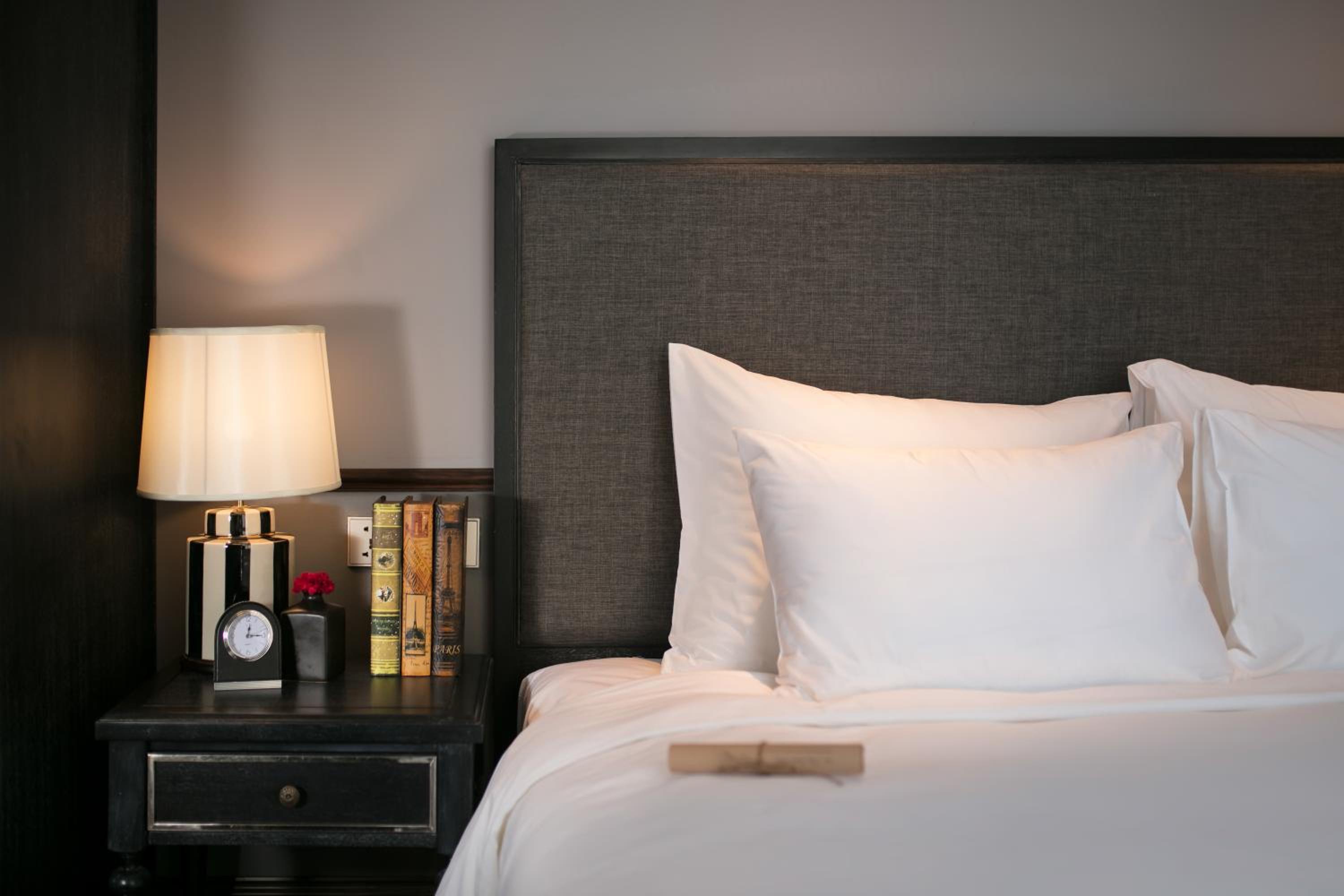 Executive Double or Twin Room with Internal Window