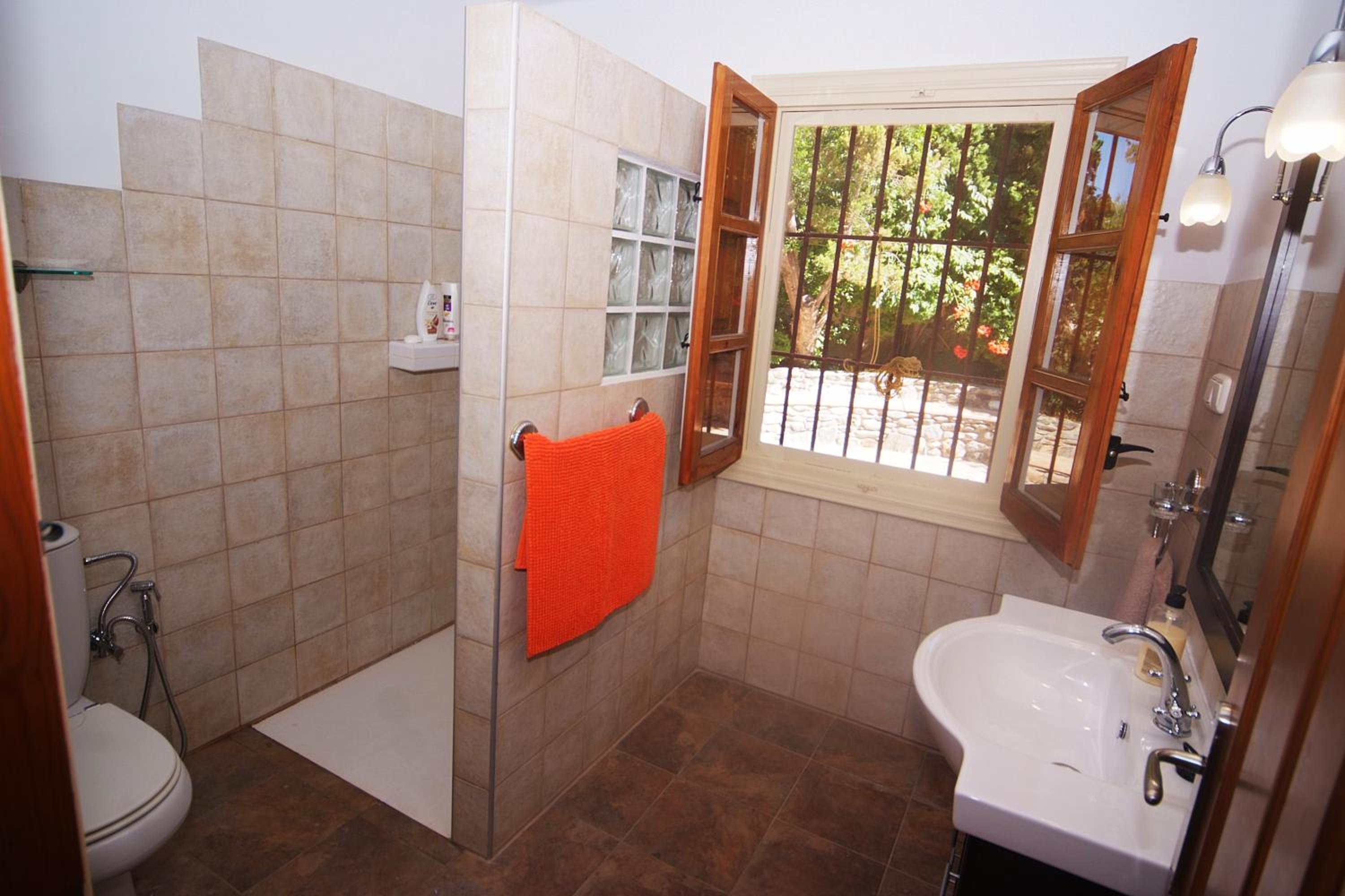 Two-Bedroom Villa photo 3