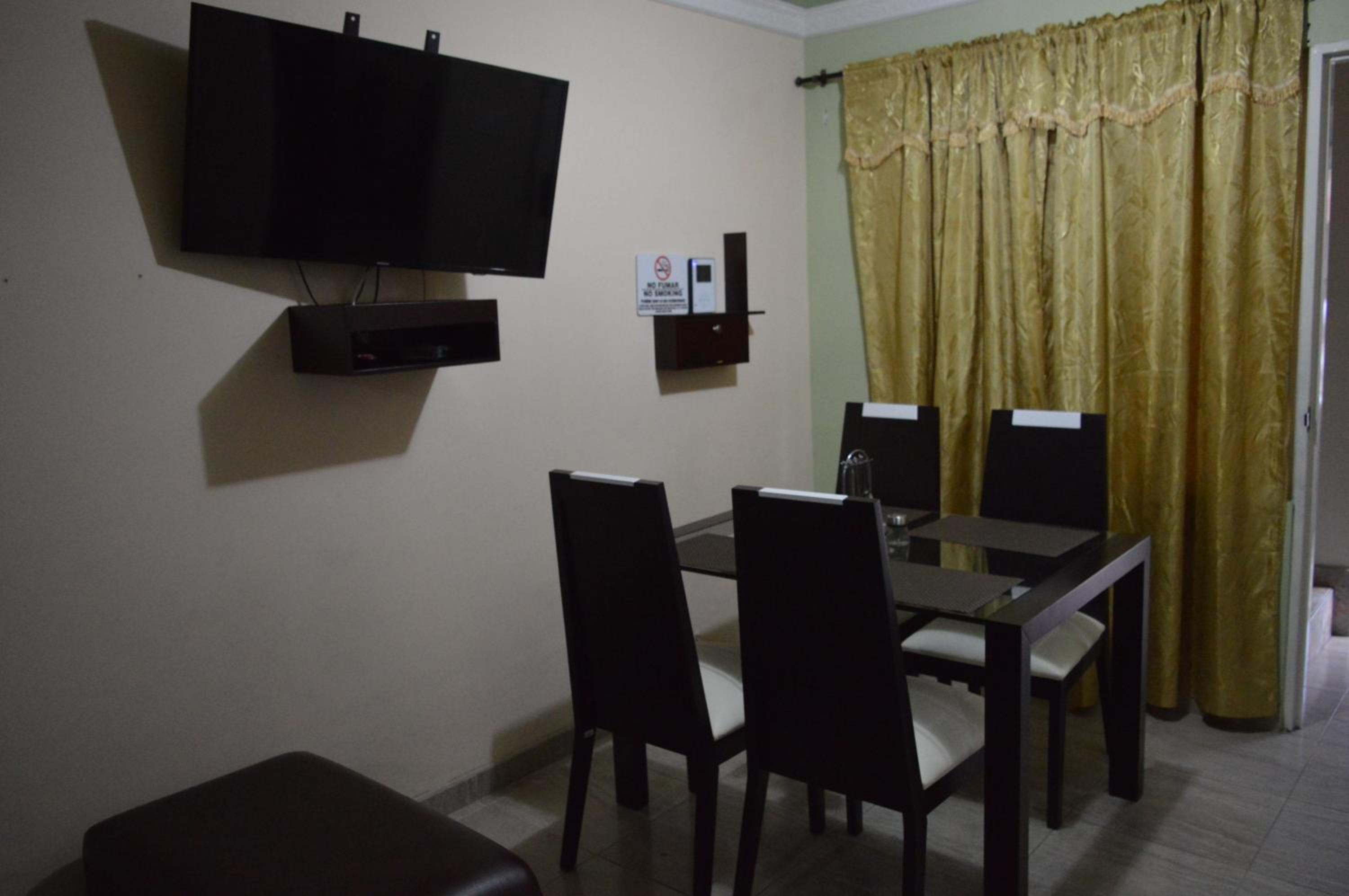 Executive Triple Room photo 2