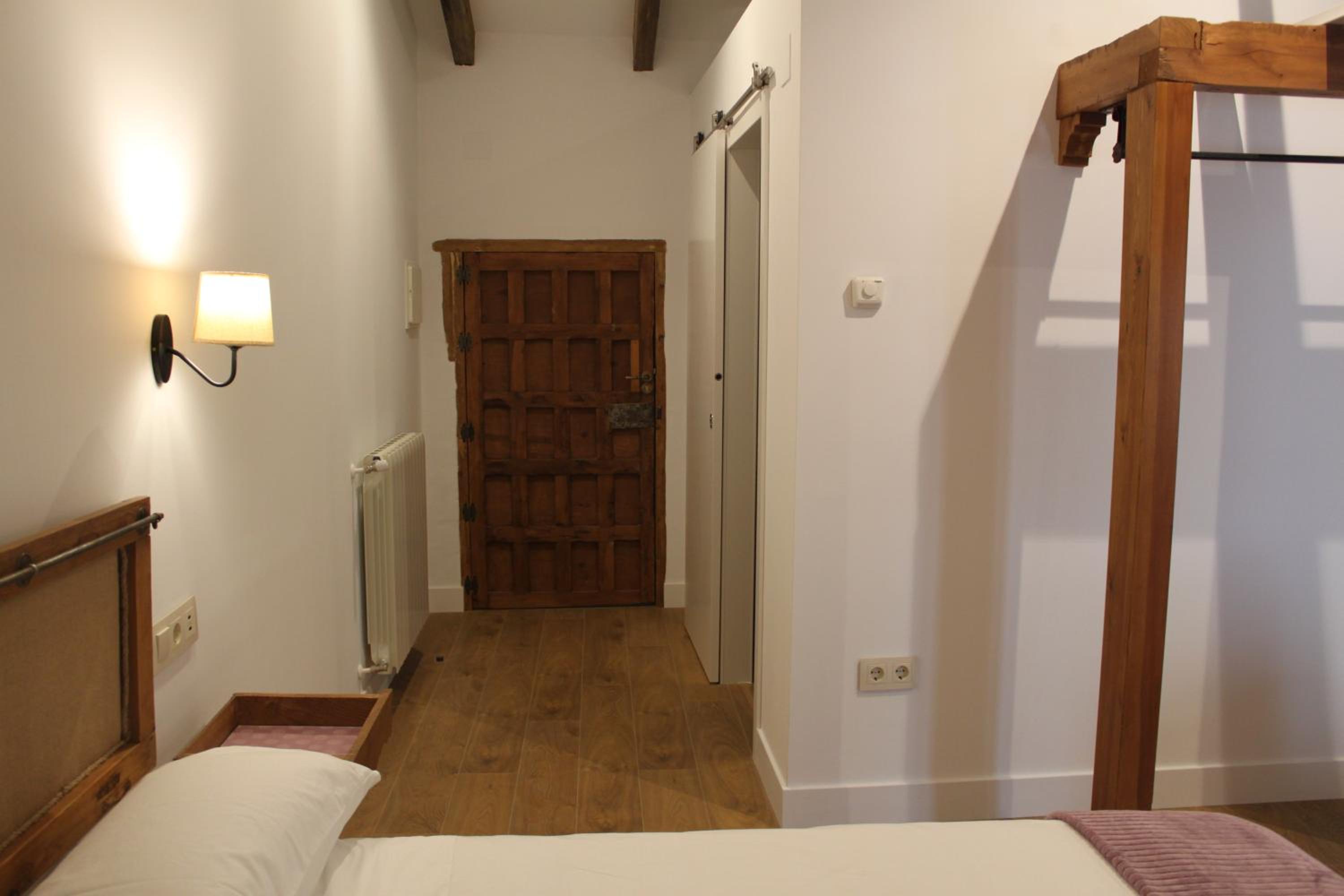 Habitación Doble con Baño Privado