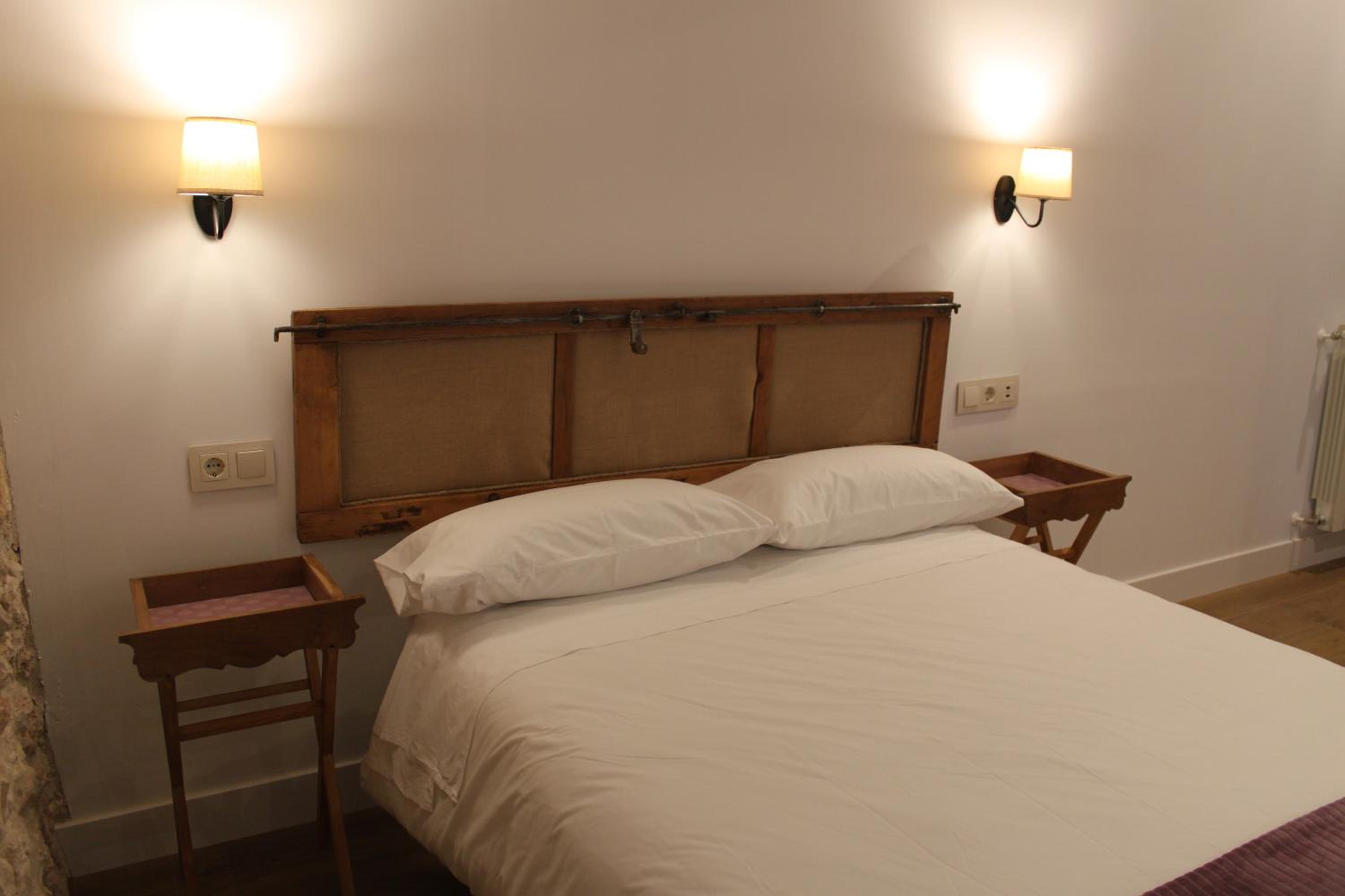 Double Room with Private Bathroom photo 2
