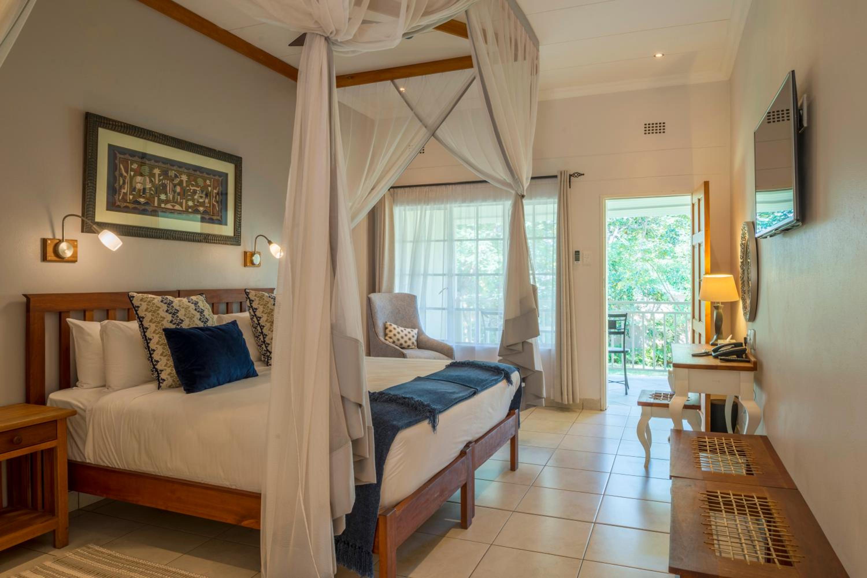 King Room with Garden View photo 2