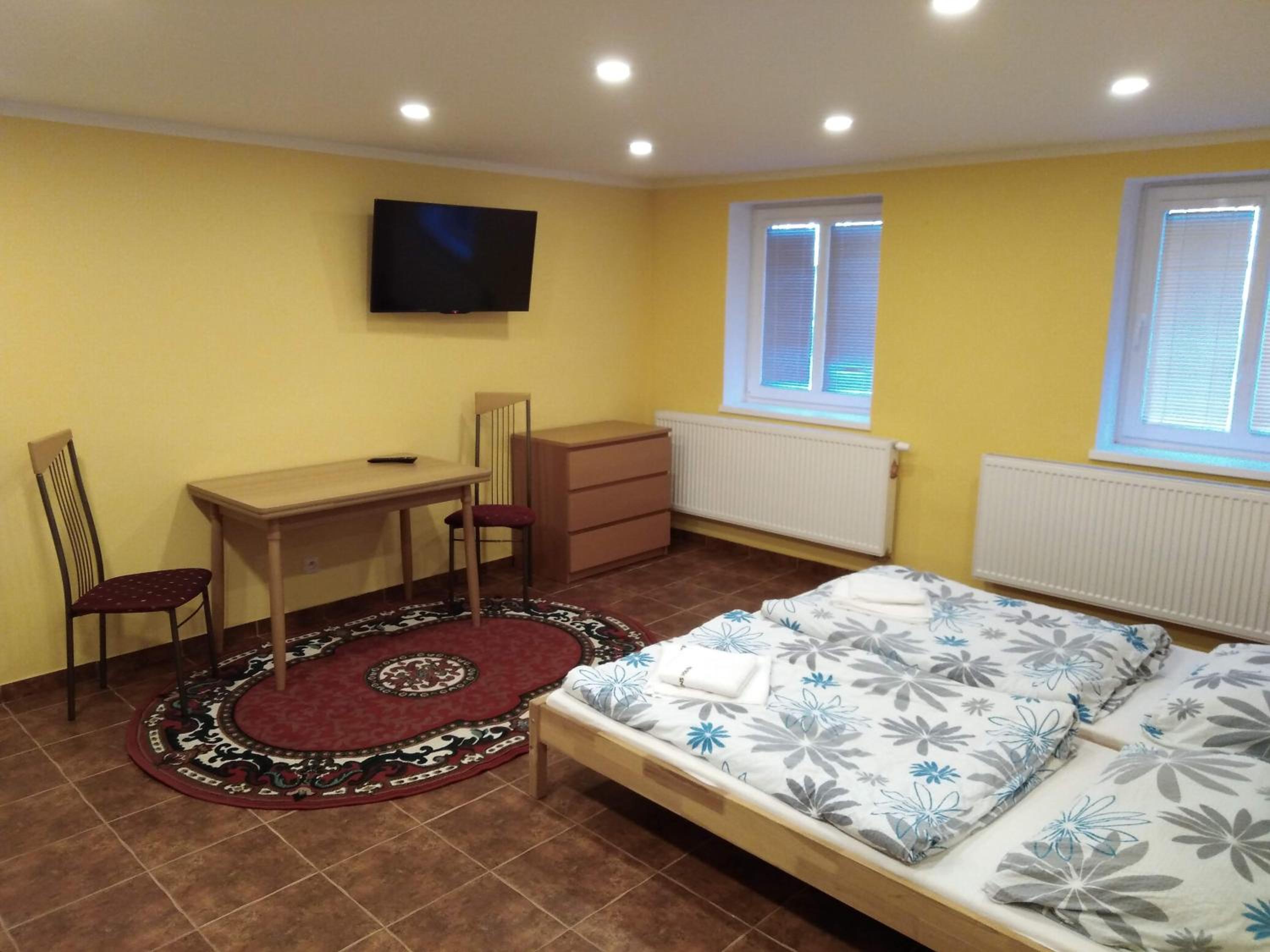 Double Room with Extra Bed photo 2