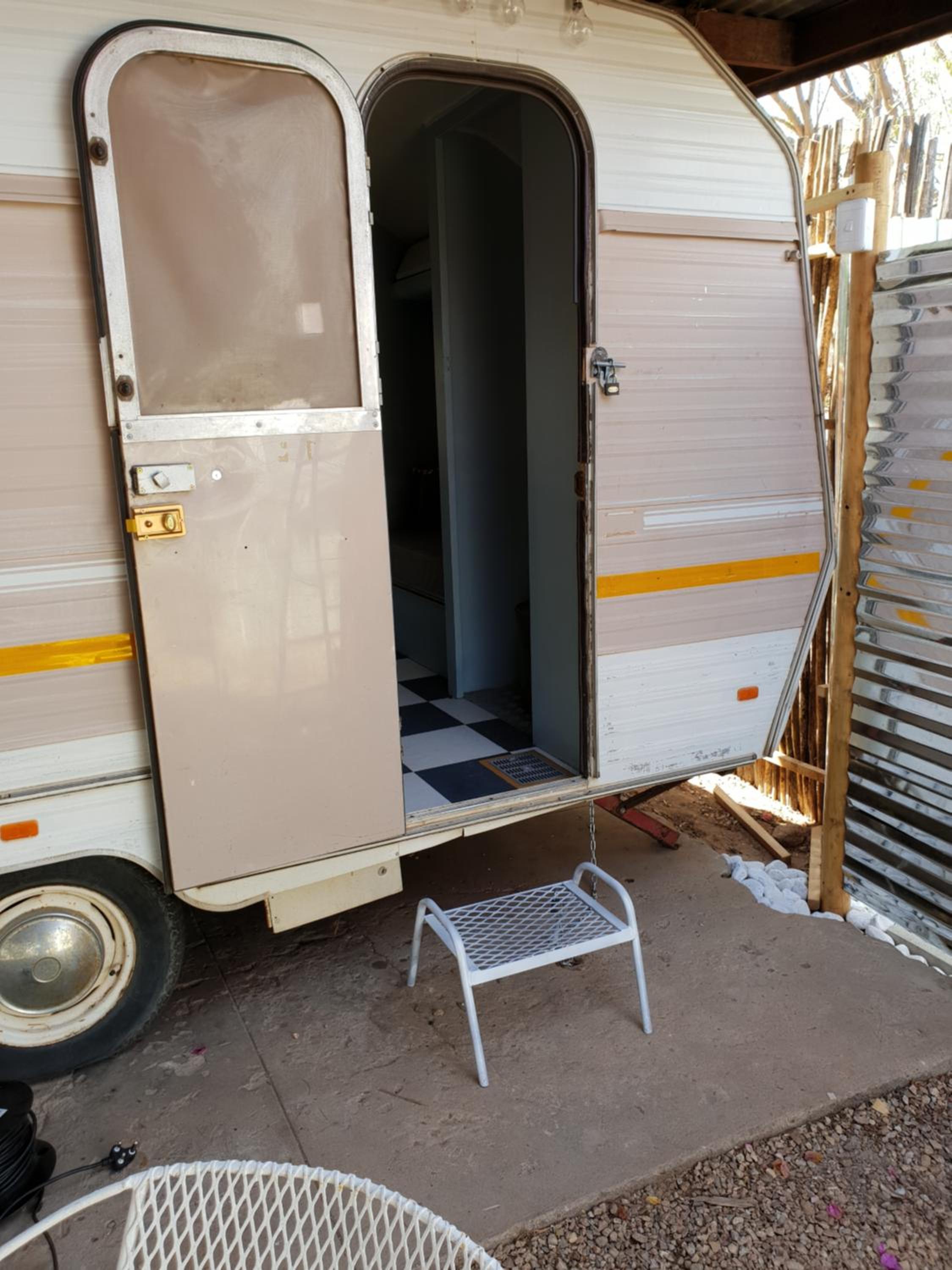 Caravan photo 2