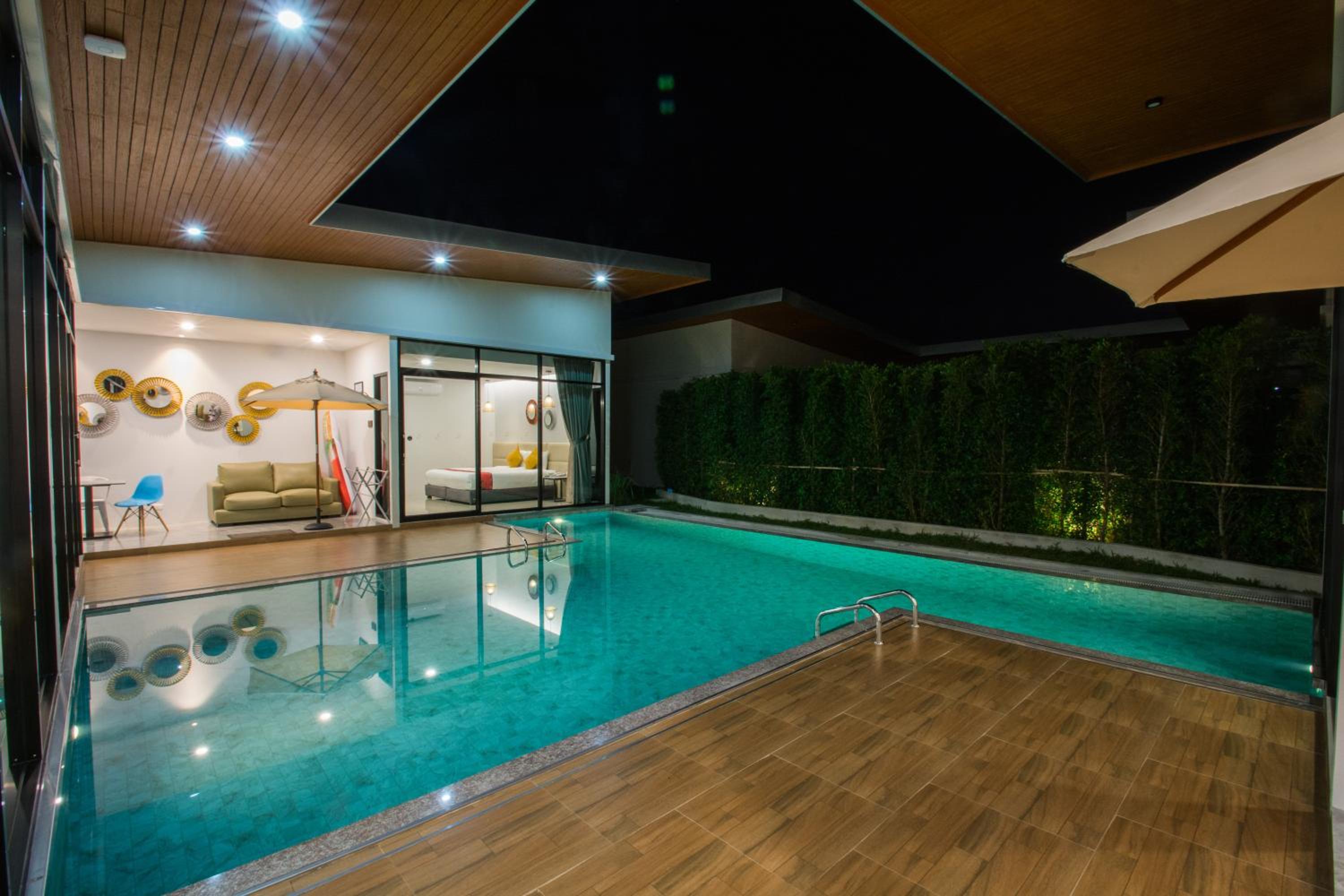Four Bedroom Private Pool Villa - Photo 8