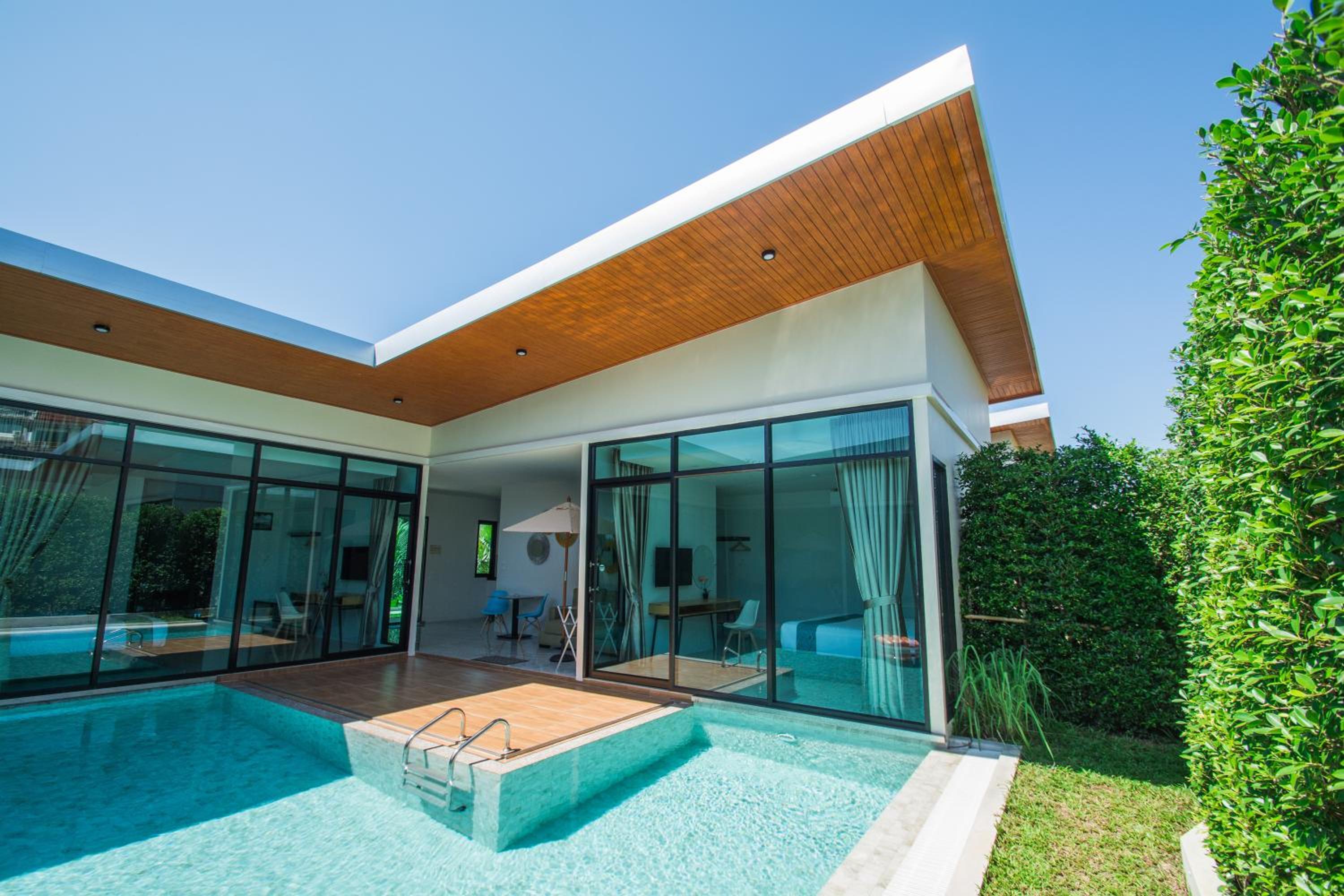 Two-Bedroom Villa - Photo 7
