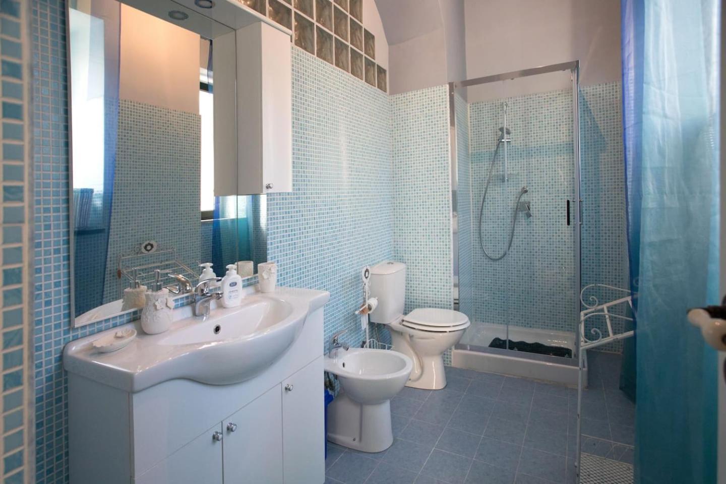 Apartment - Ground Floor photo 2