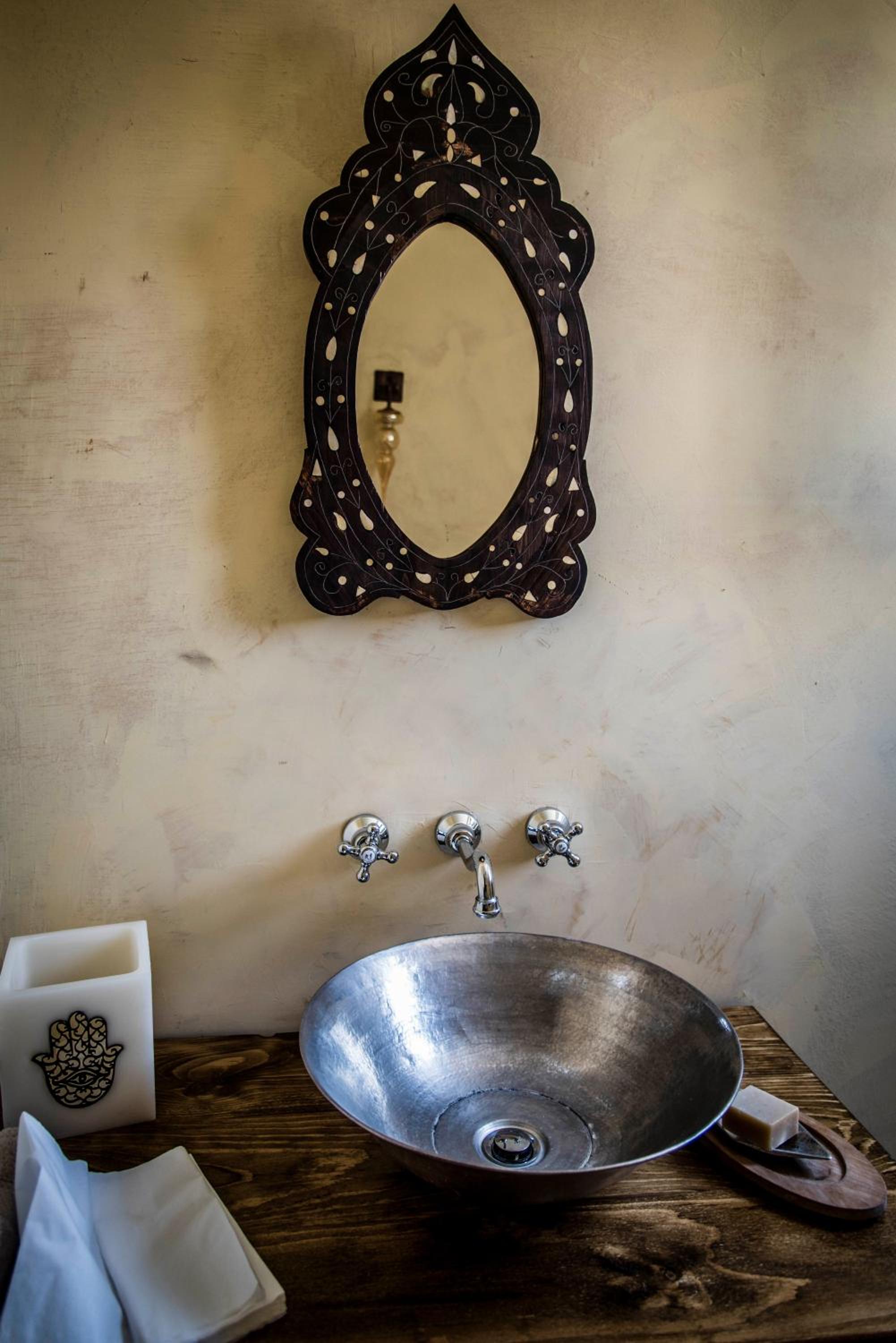 Deluxe Suite photo 2