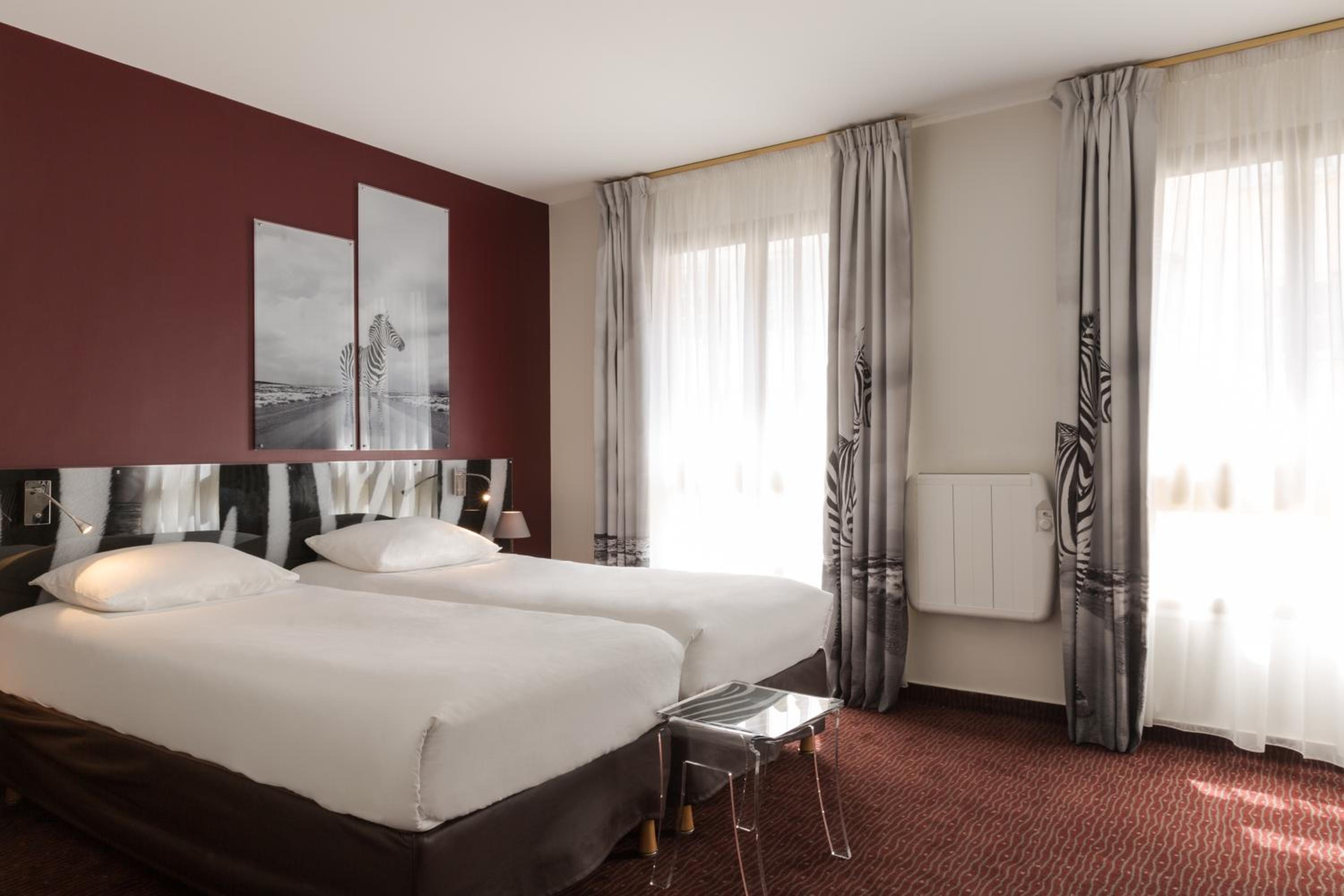 Twin Room - Photo 4