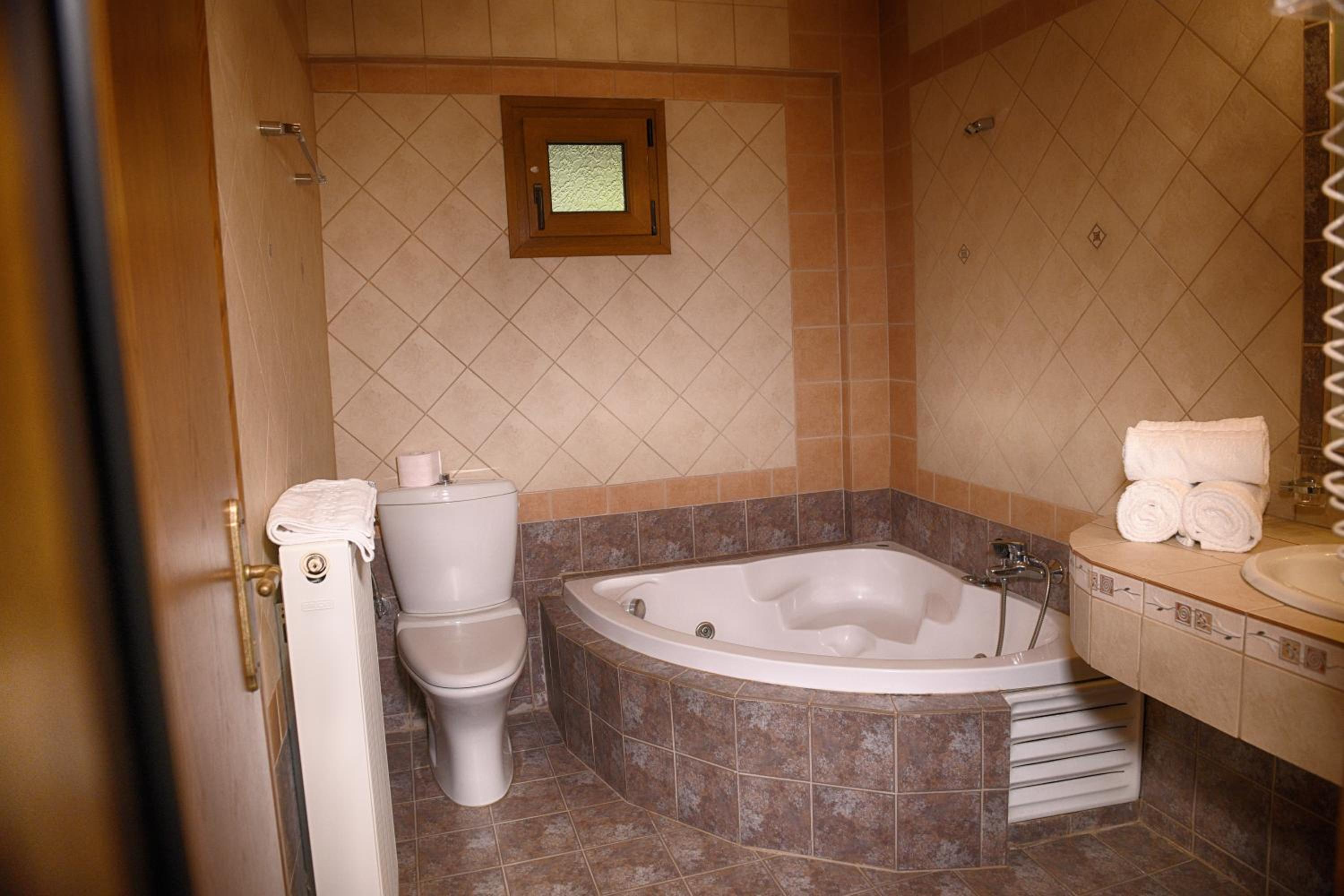 One-Bedroom Apartment - Split Level - Photo 7