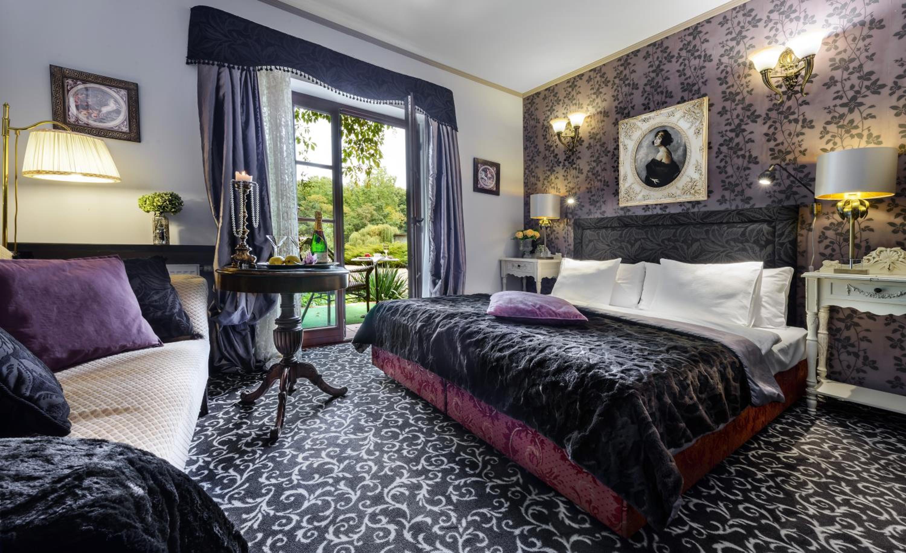 Double Room - Photo 6