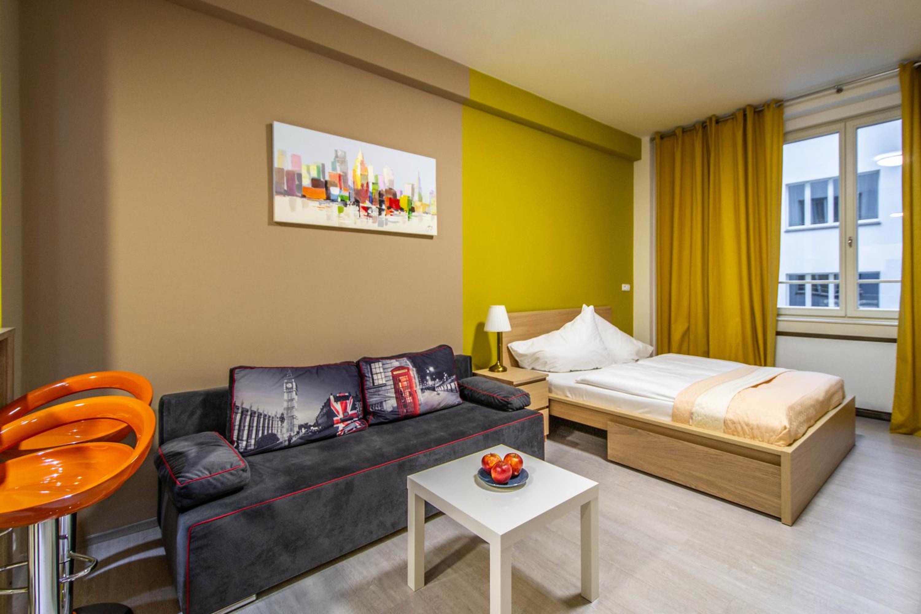 Studio Apartment