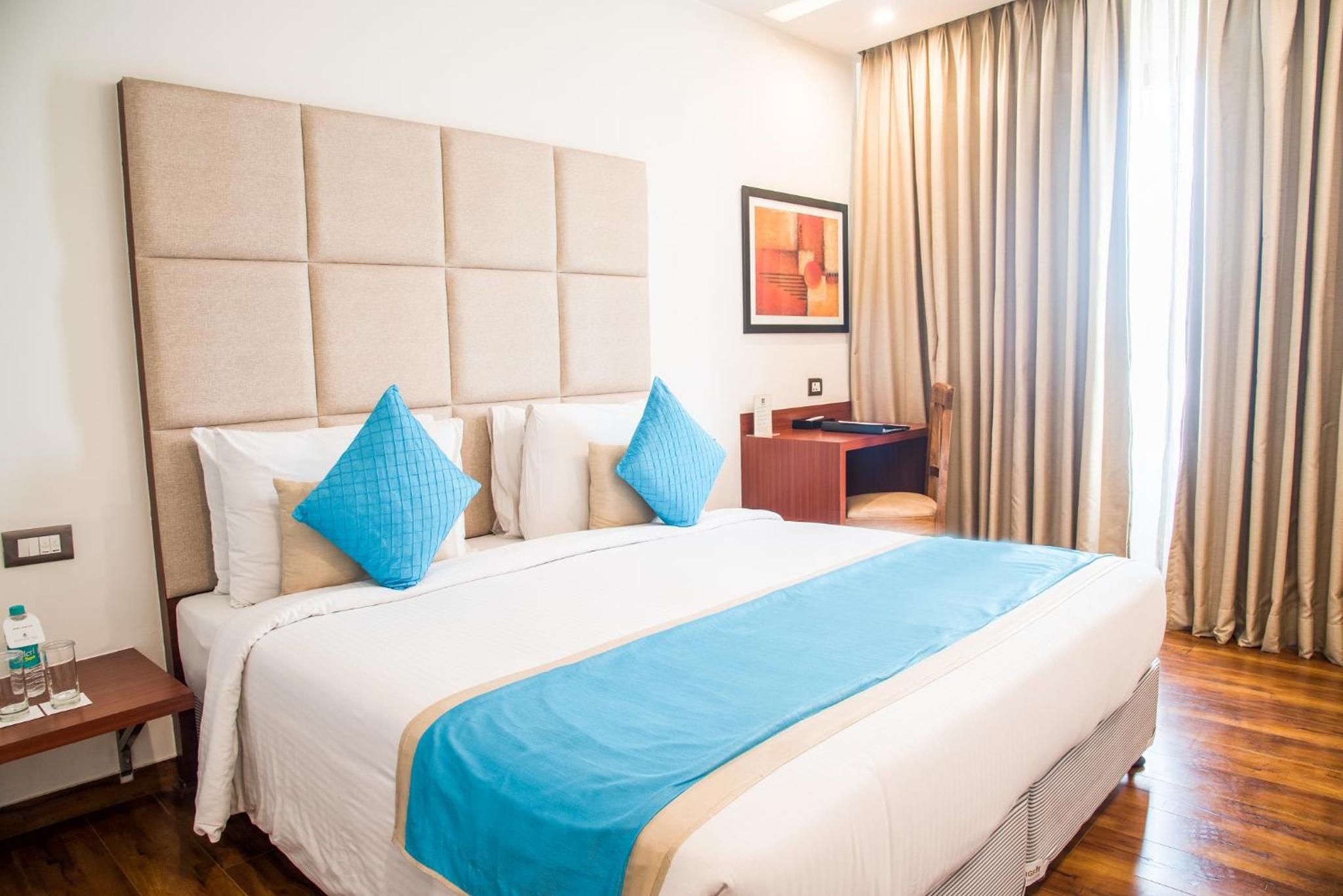 Superior King Room
