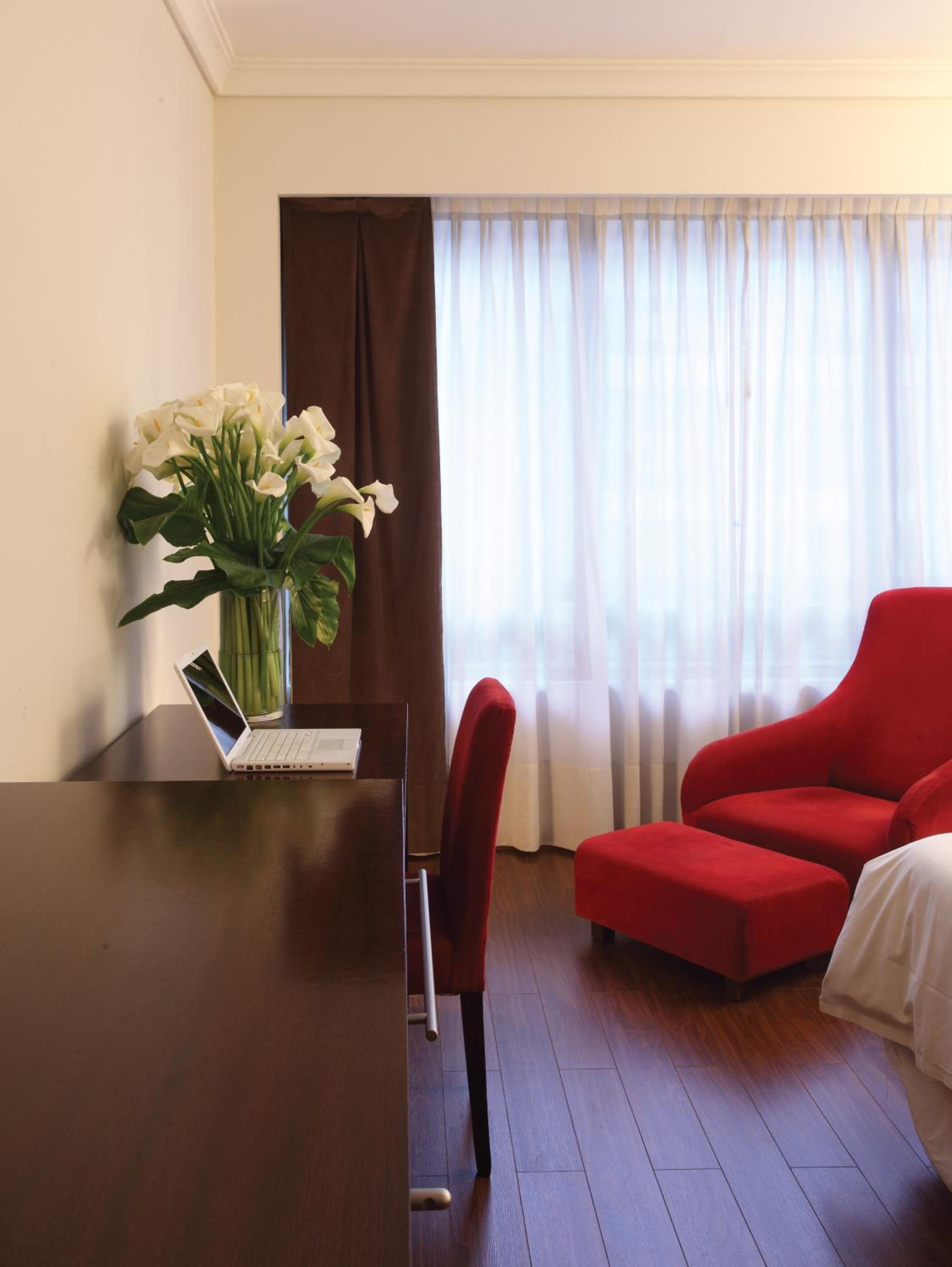 Queen Room - Non-Smoking