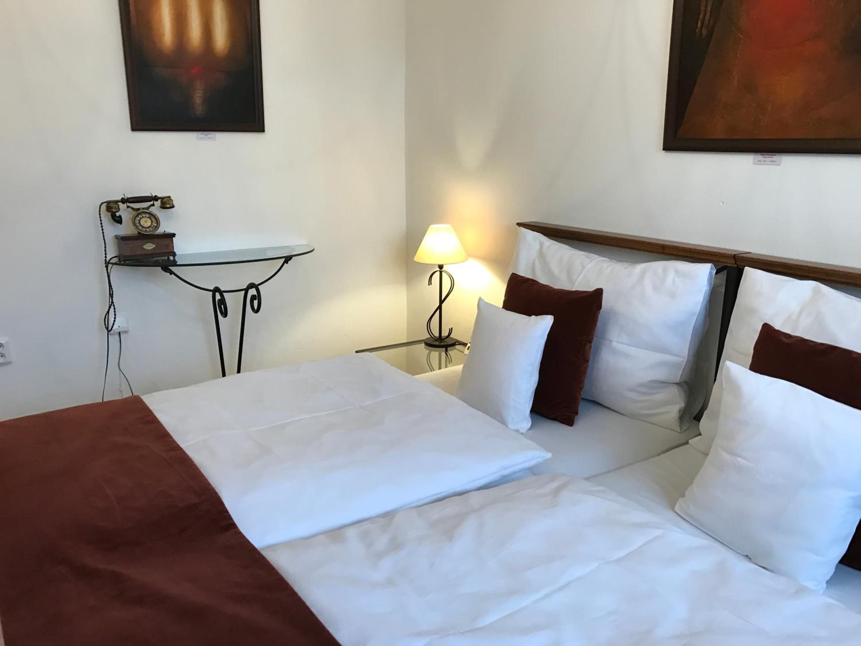 Deluxe Suite photo 3