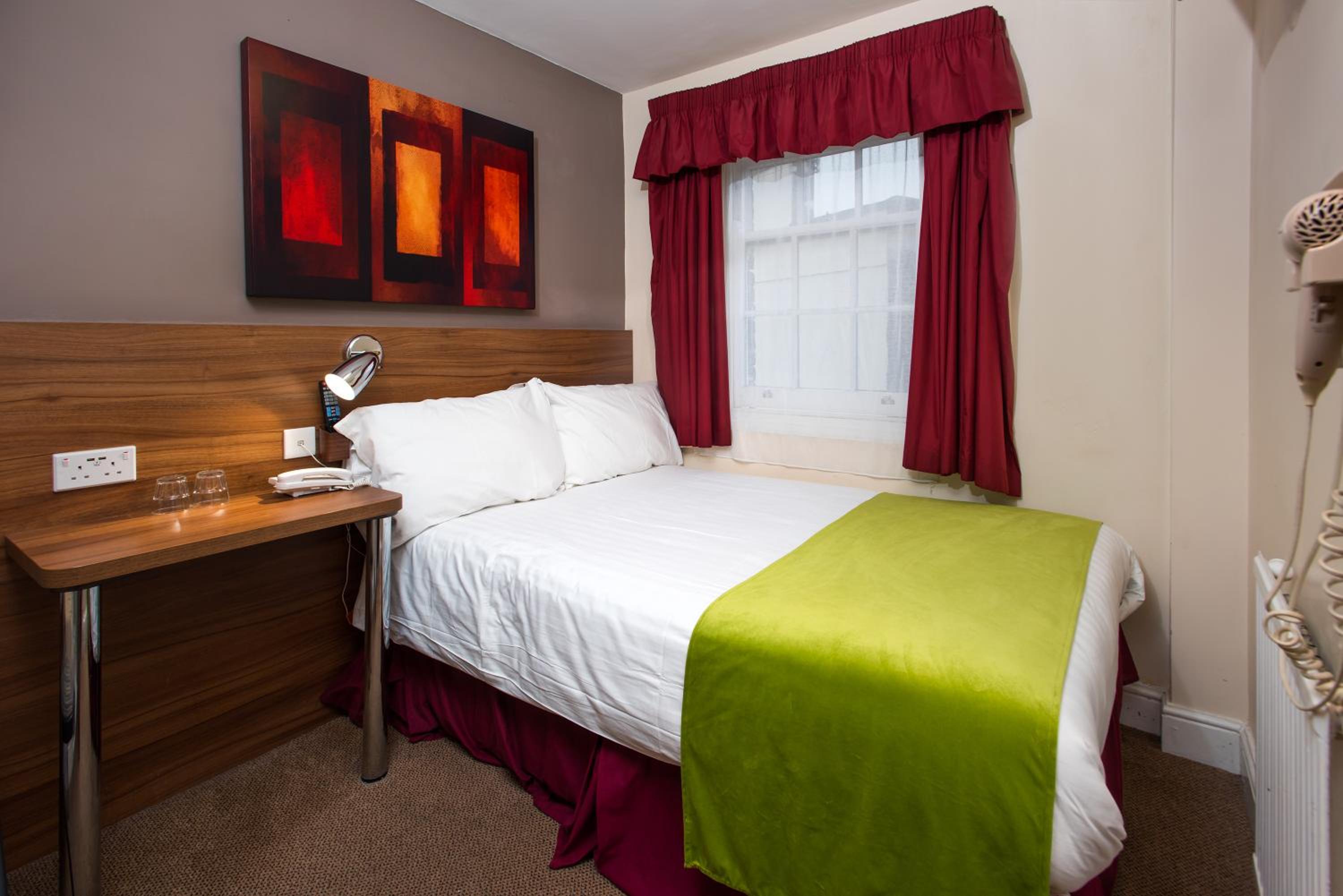 Double Room with Shared Toilet photo 3