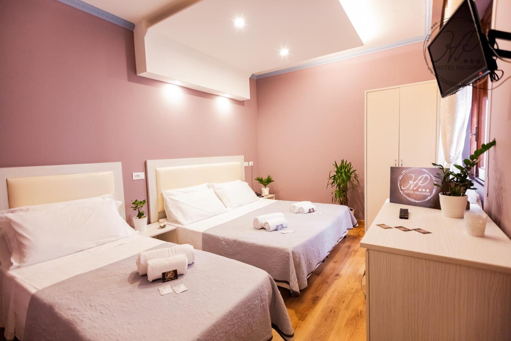 Triple Room with Private Bathroom photo 1